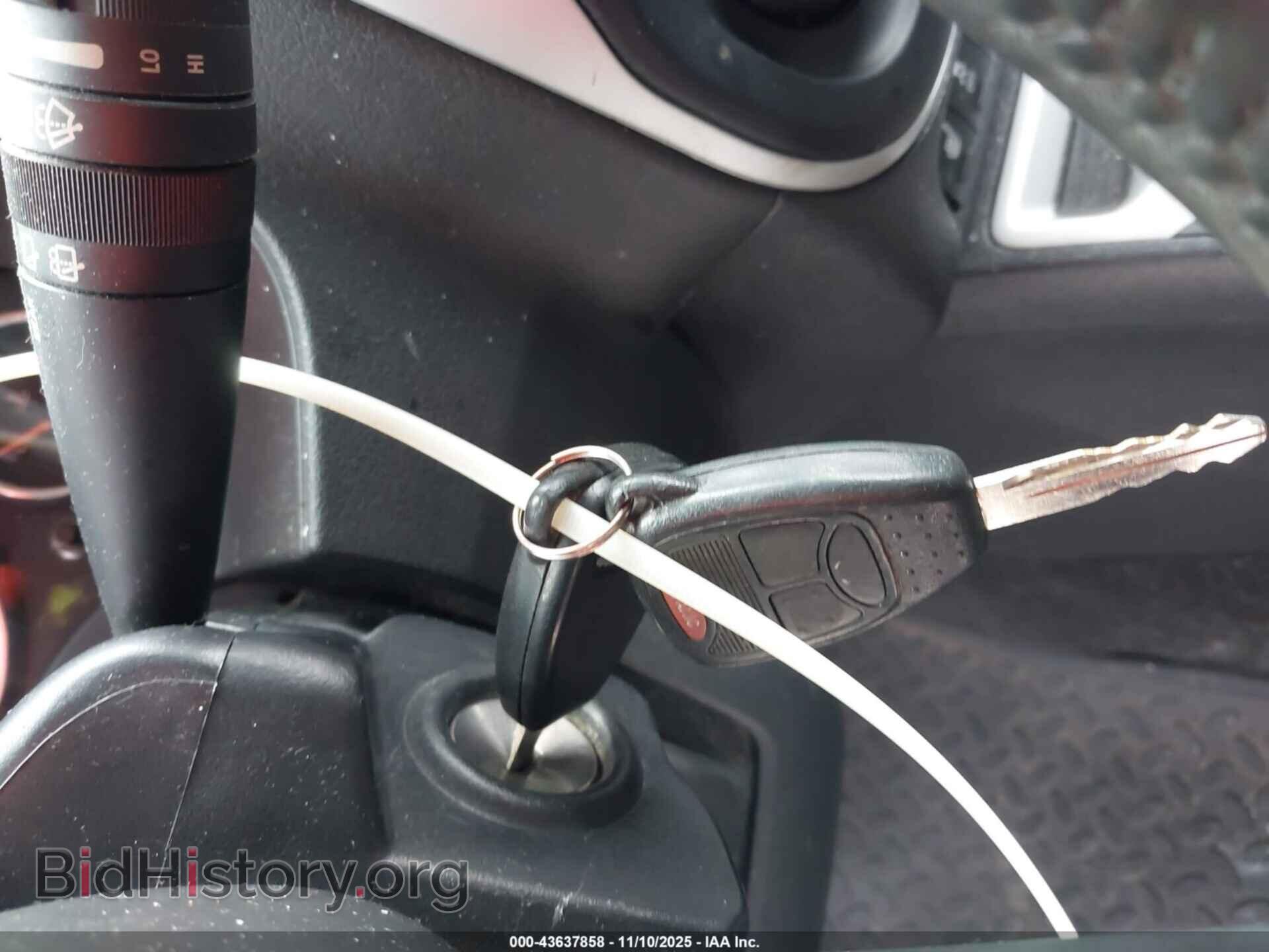 2014 JEEP COMPASS - VIN: 1C4NJDEB8ED810514 - Photo 11