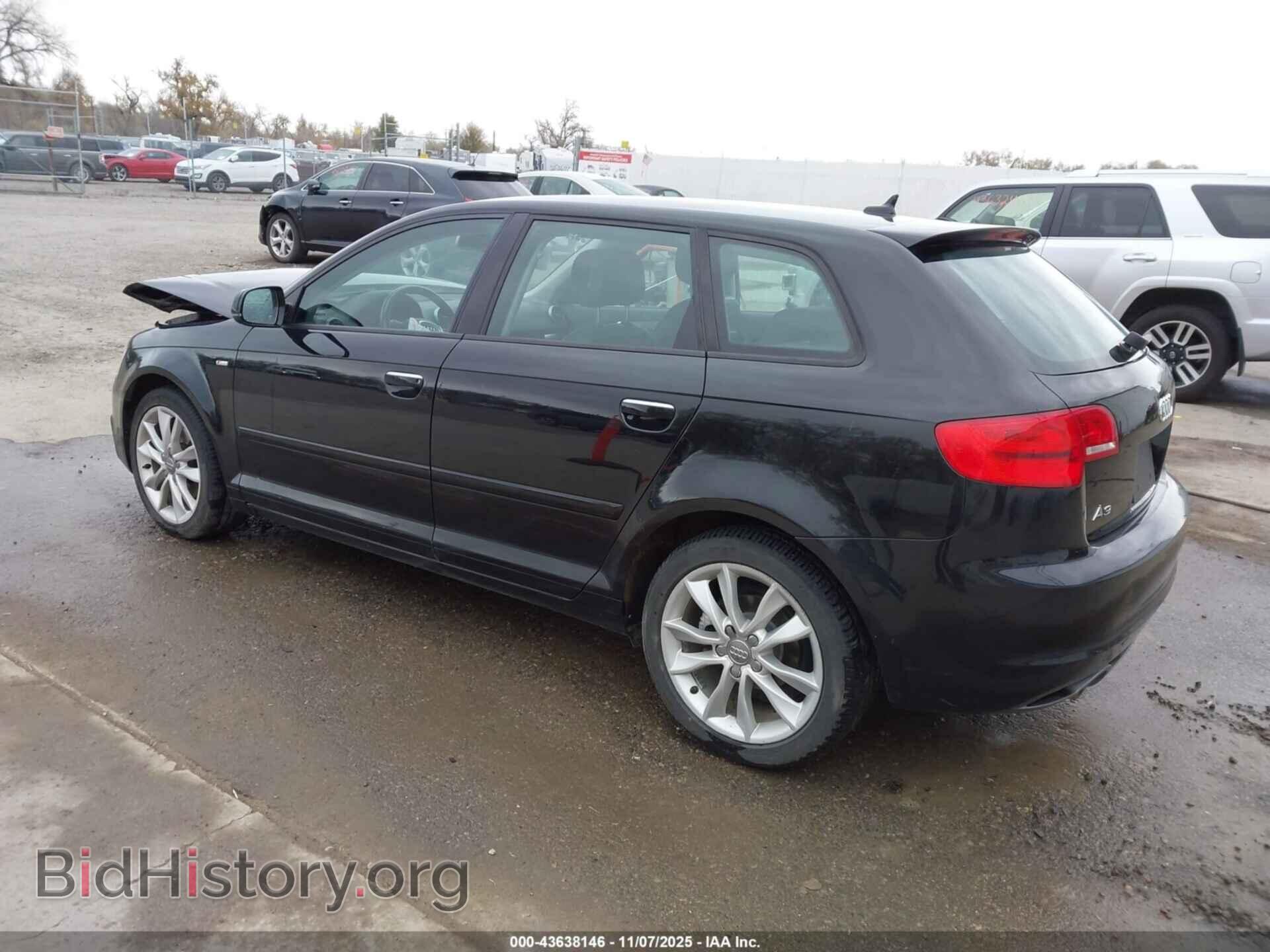 2011 AUDI A3 - VIN: WAUBJAFM5BA141307 - Photo 3