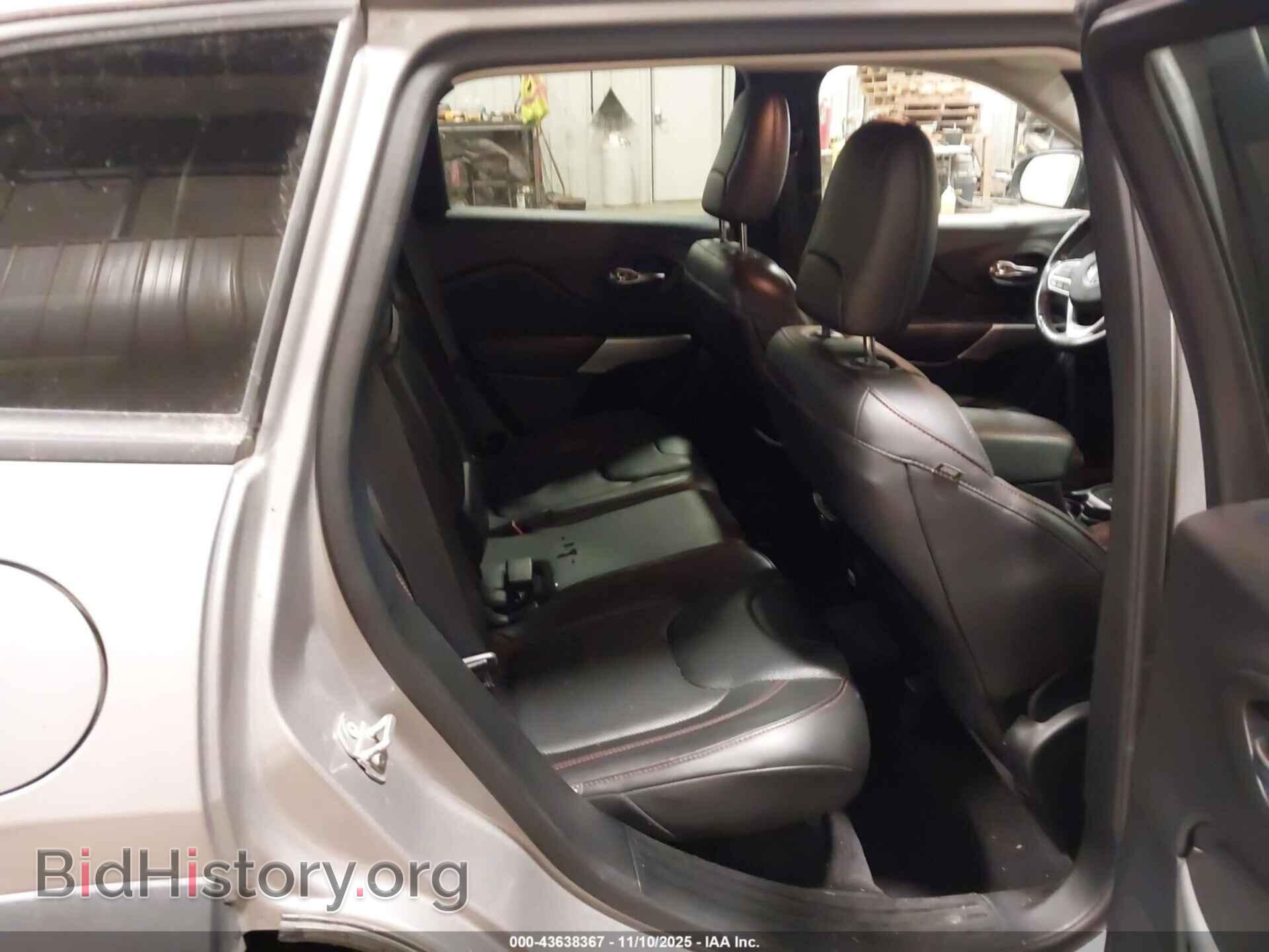 2017 JEEP CHEROKEE - VIN: 1C4PJMBS0HD234189 - Фото 8