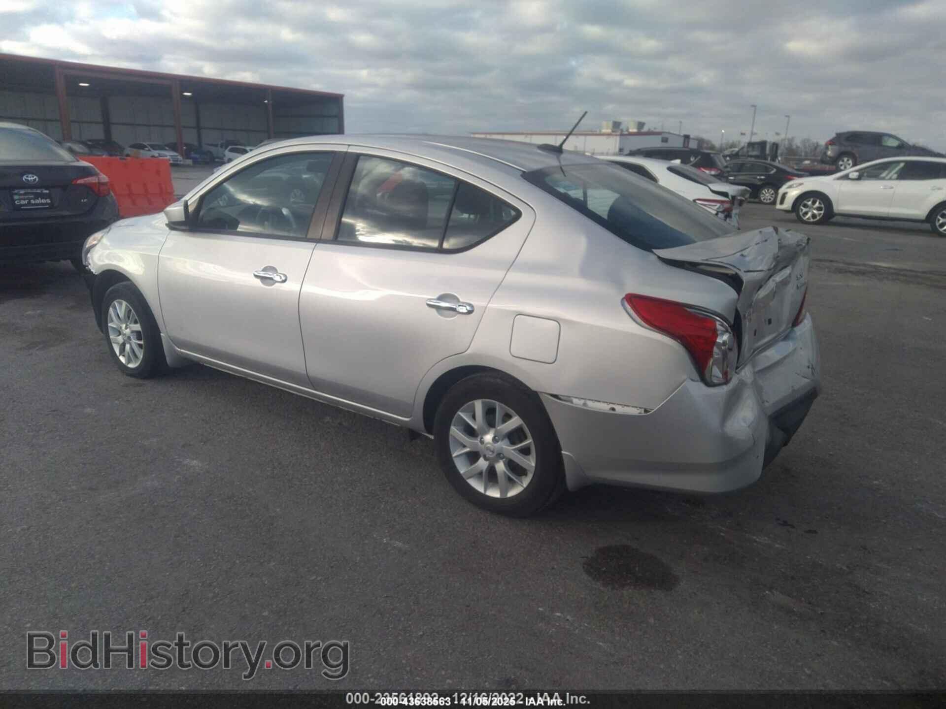 2017 NISSAN VERSA - VIN: 3N1CN7AP3HL885086 - Фото 3