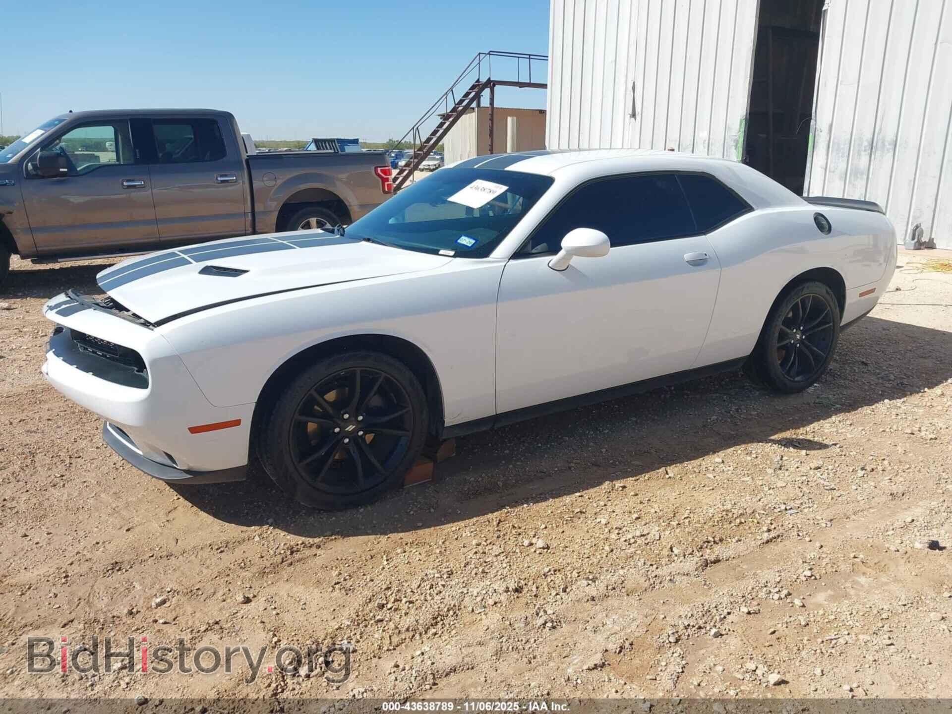 2018 DODGE CHALLENGER - VIN: 2C3CDZAGXJH305203 - Фото 2