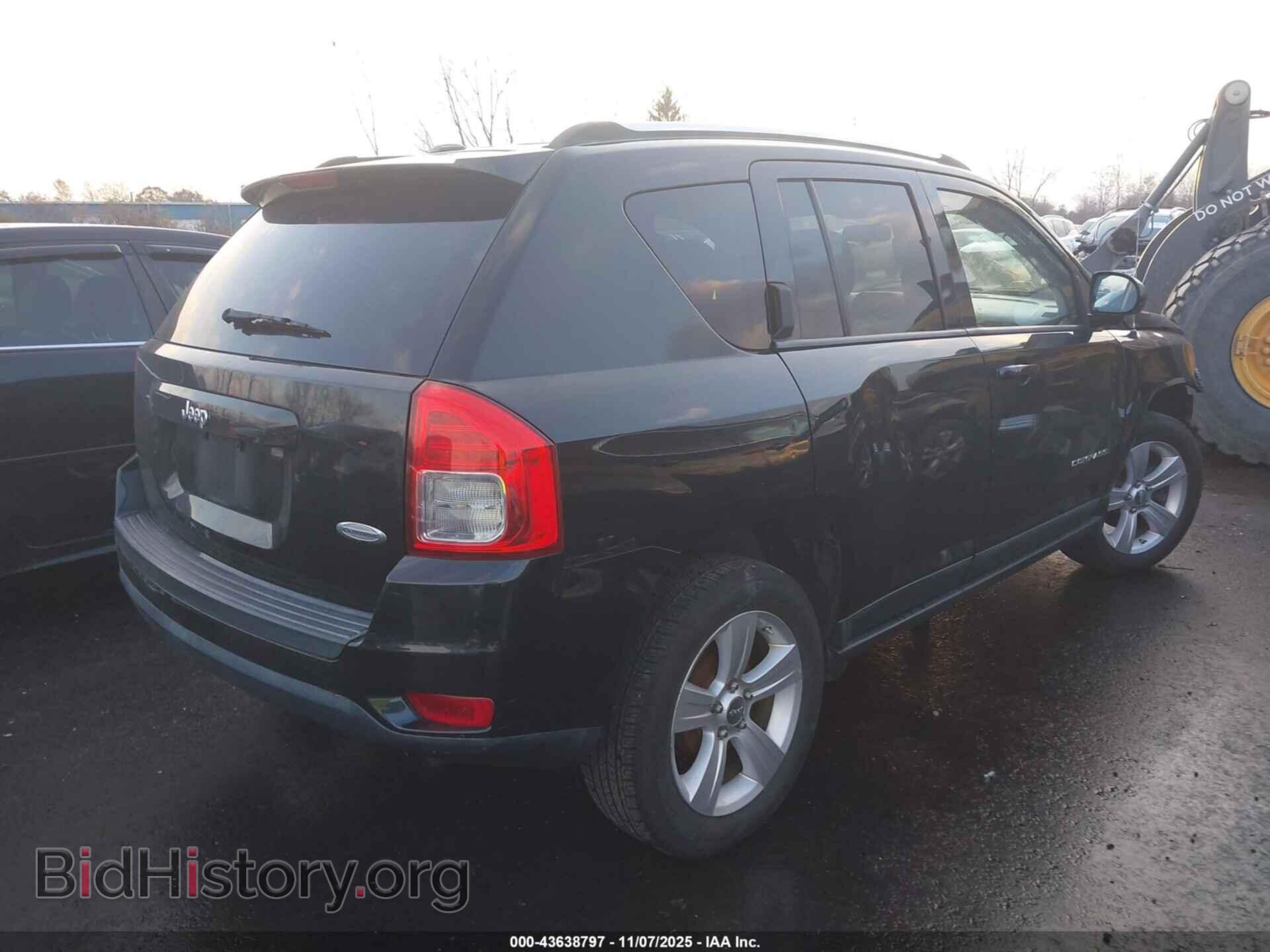 2011 JEEP COMPASS - VIN: 1J4NT1FB6BD213892 - Photo 4