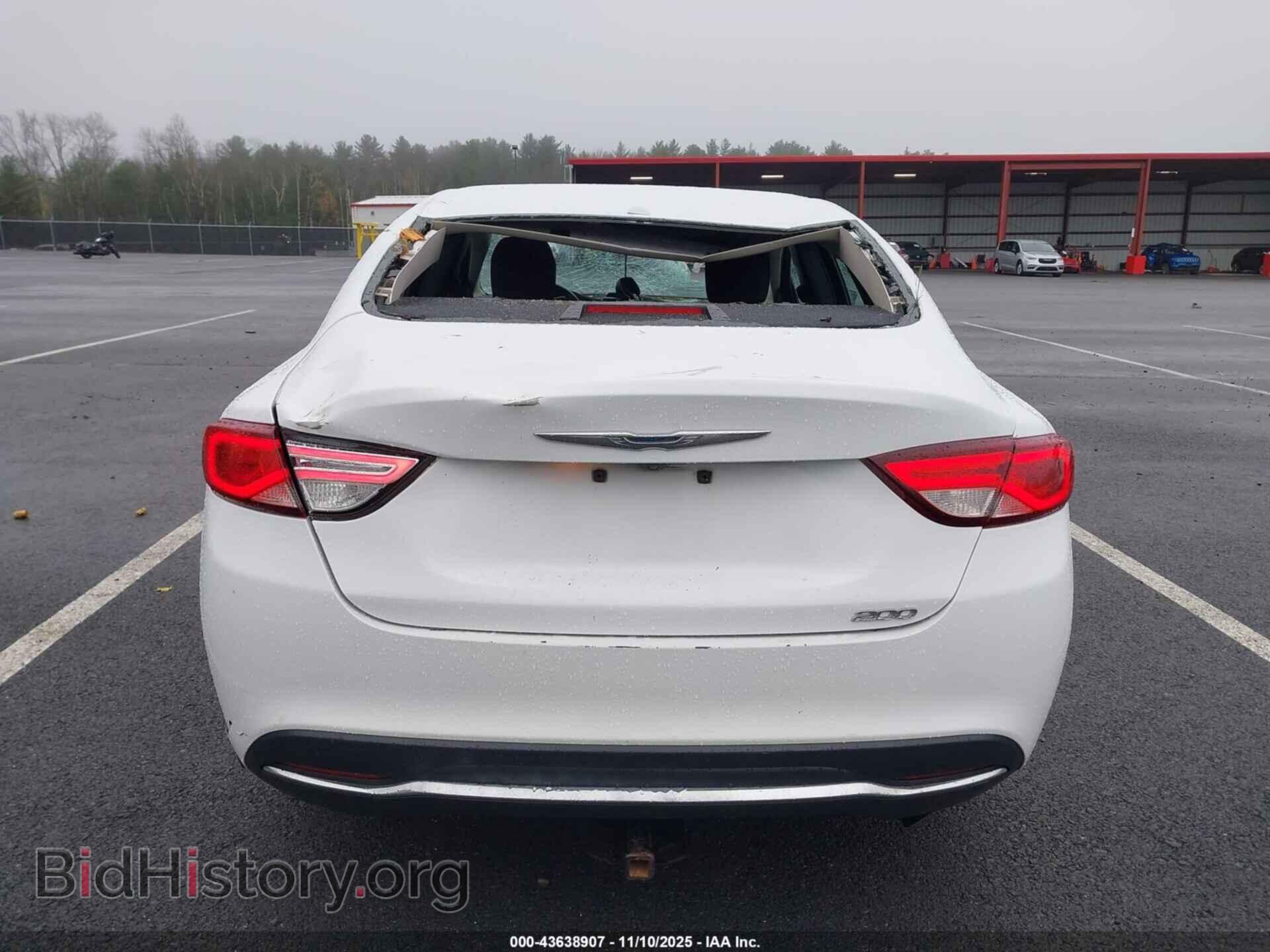 2015 CHRYSLER 200 - VIN: 1C3CCCAB9FN587093 - Фото 16