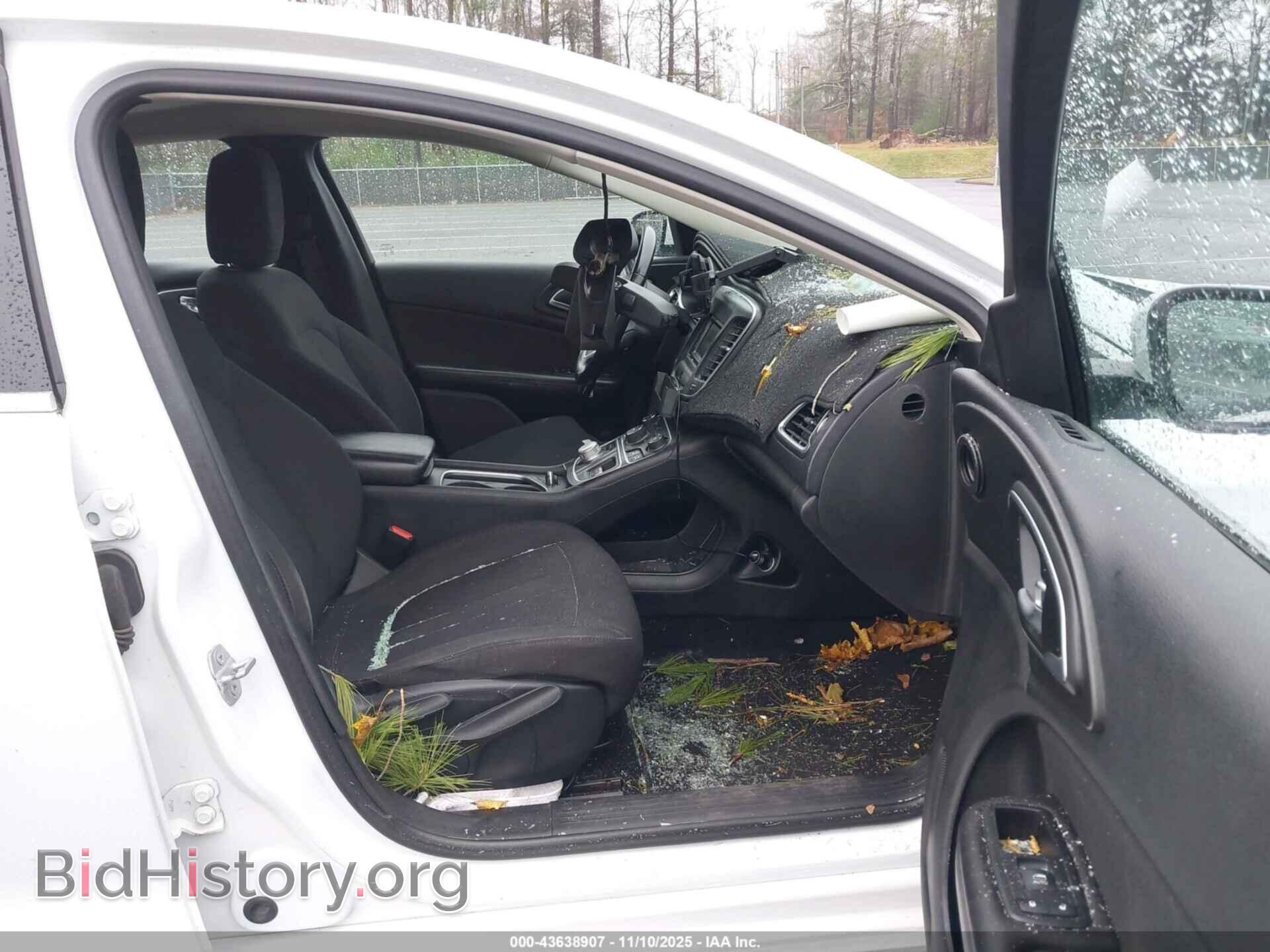2015 CHRYSLER 200 - VIN: 1C3CCCAB9FN587093 - Фото 5