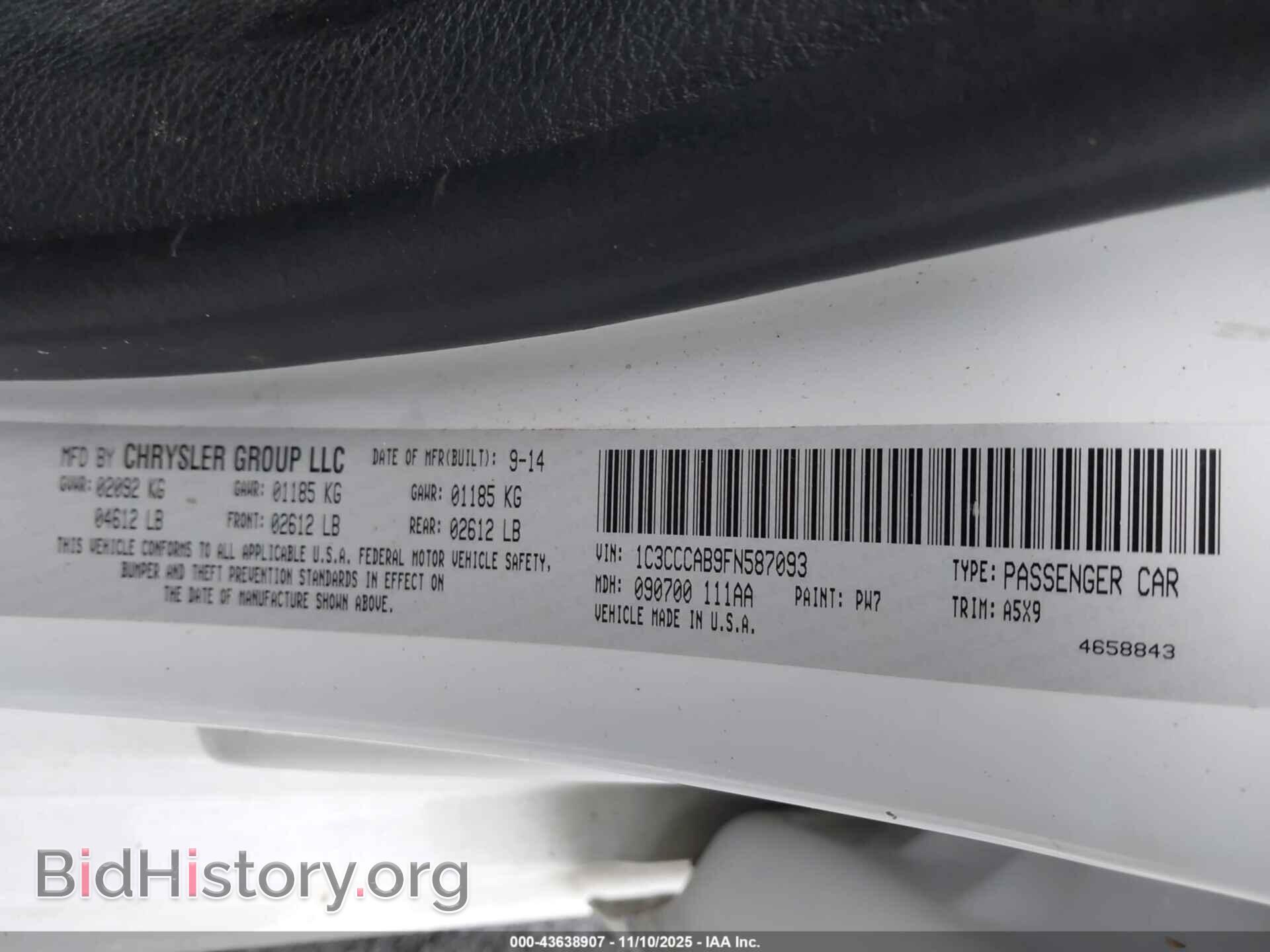 2015 CHRYSLER 200 - VIN: 1C3CCCAB9FN587093 - Фото 9