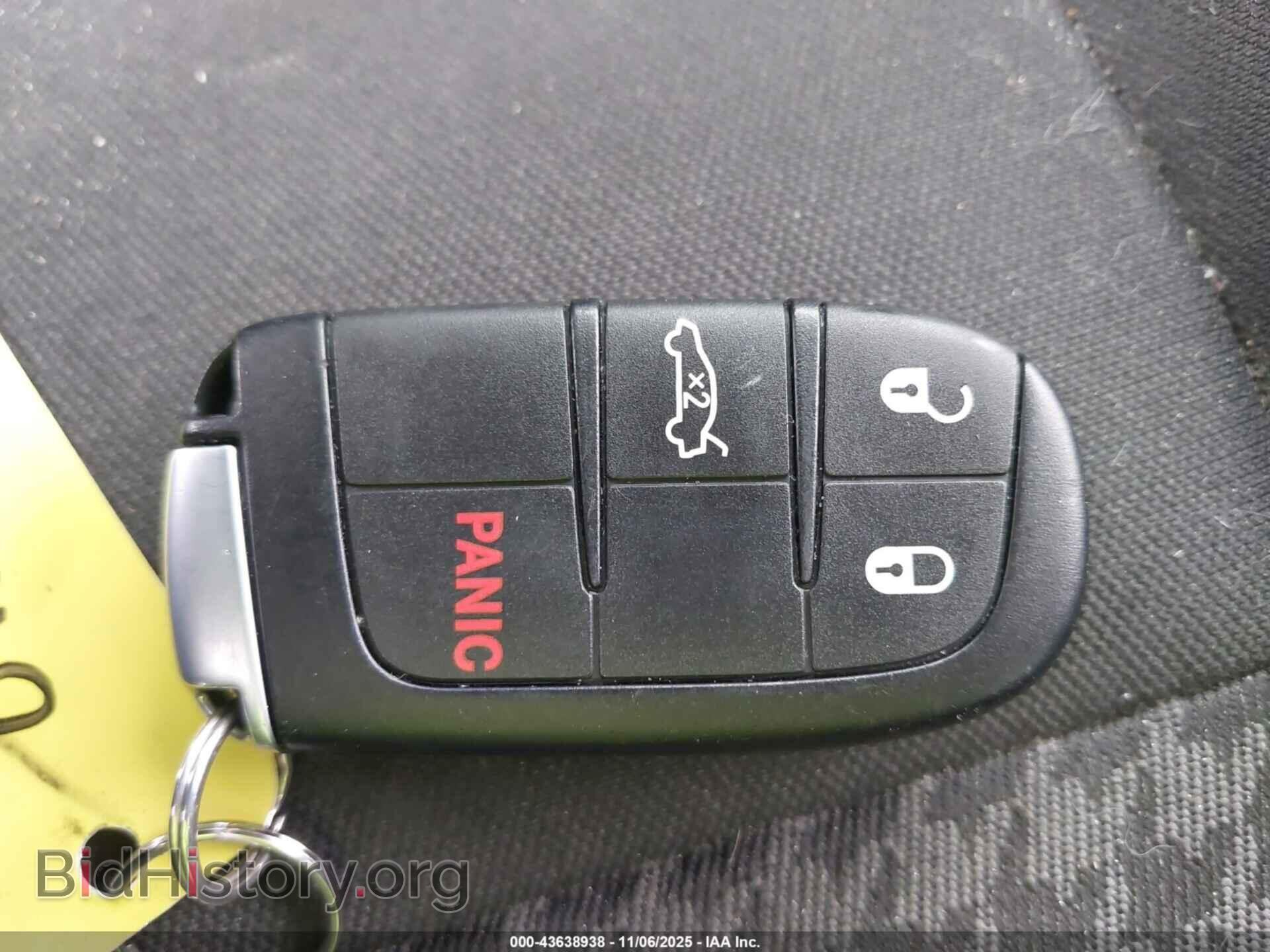 2016 DODGE CHALLENGER - VIN: 2C3CDZAG5GH306865 - Фото 11