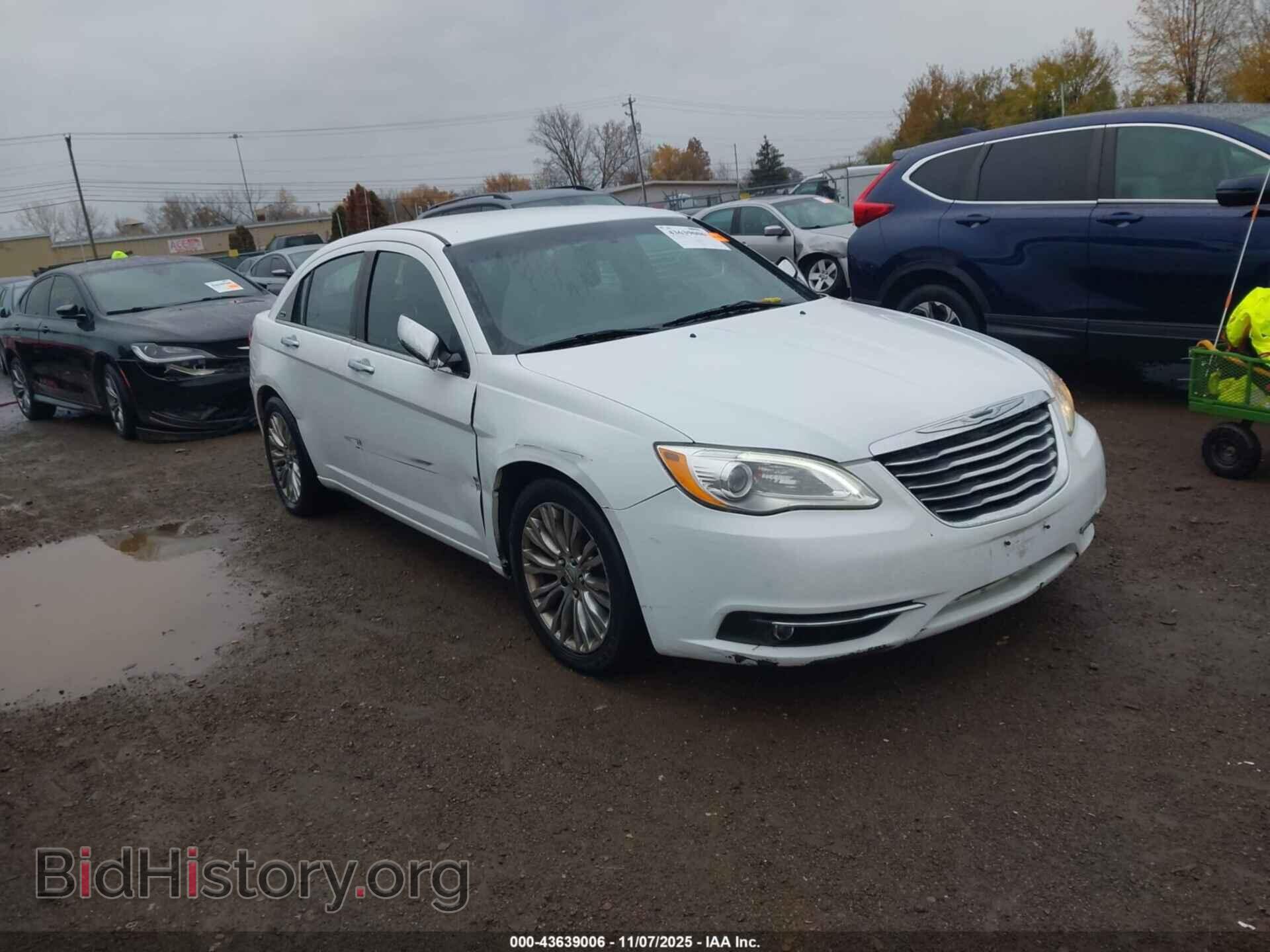 Photo 1C3CCBCG6DN747169 - CHRYSLER 200 2013