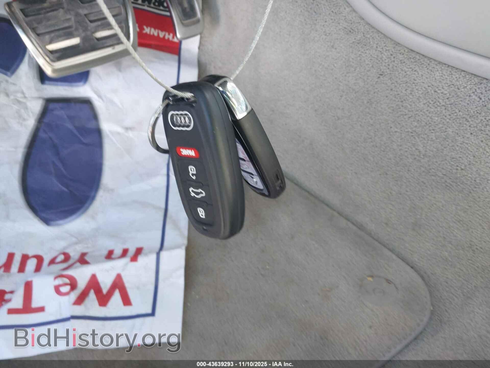 2013 AUDI S8 - VIN: WAUD2AFD7DN028475 - Photo 11