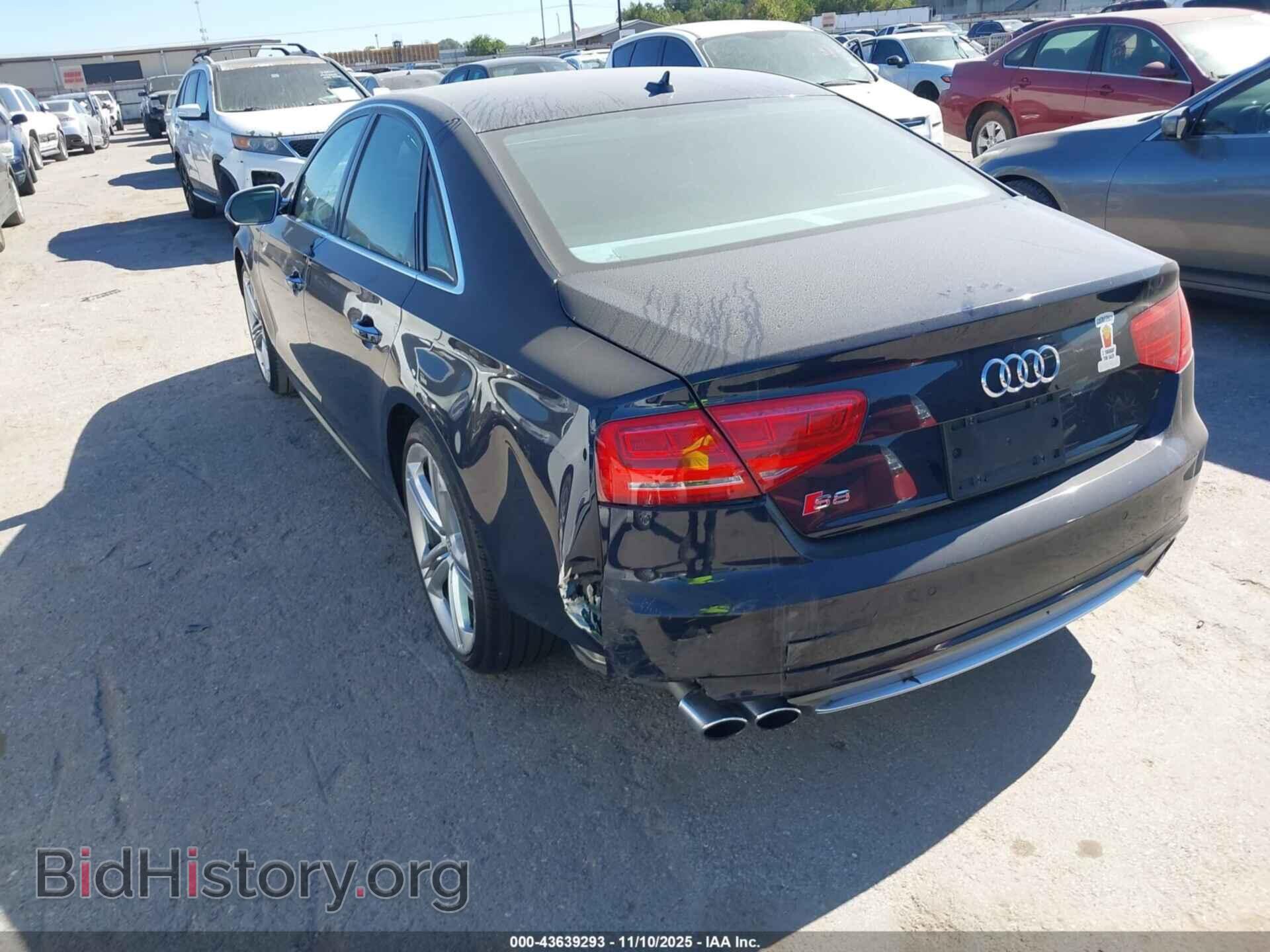 2013 AUDI S8 - VIN: WAUD2AFD7DN028475 - Photo 3