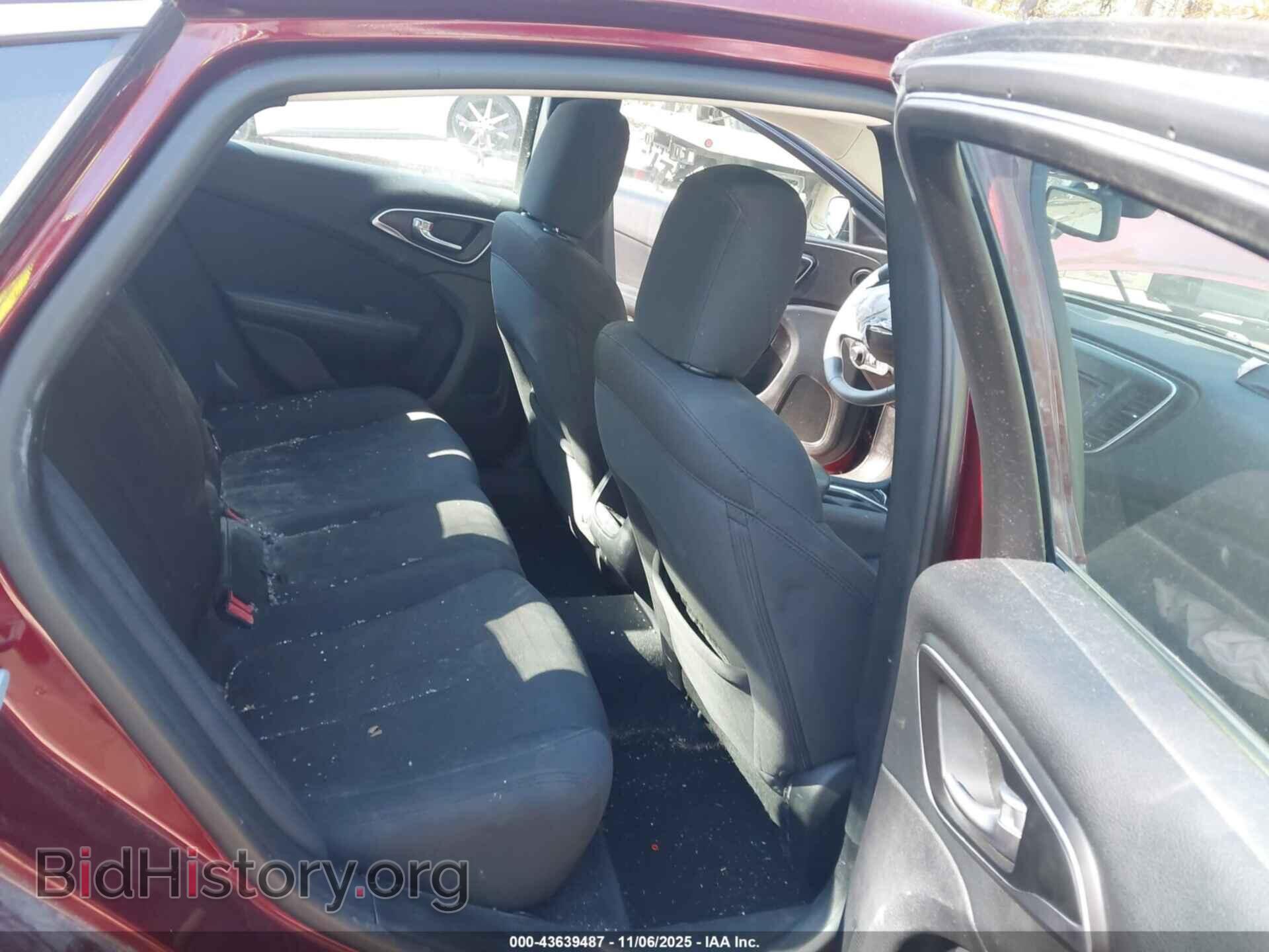 2016 CHRYSLER 200 - VIN: 1C3CCCAB4GN101971 - Фото 8