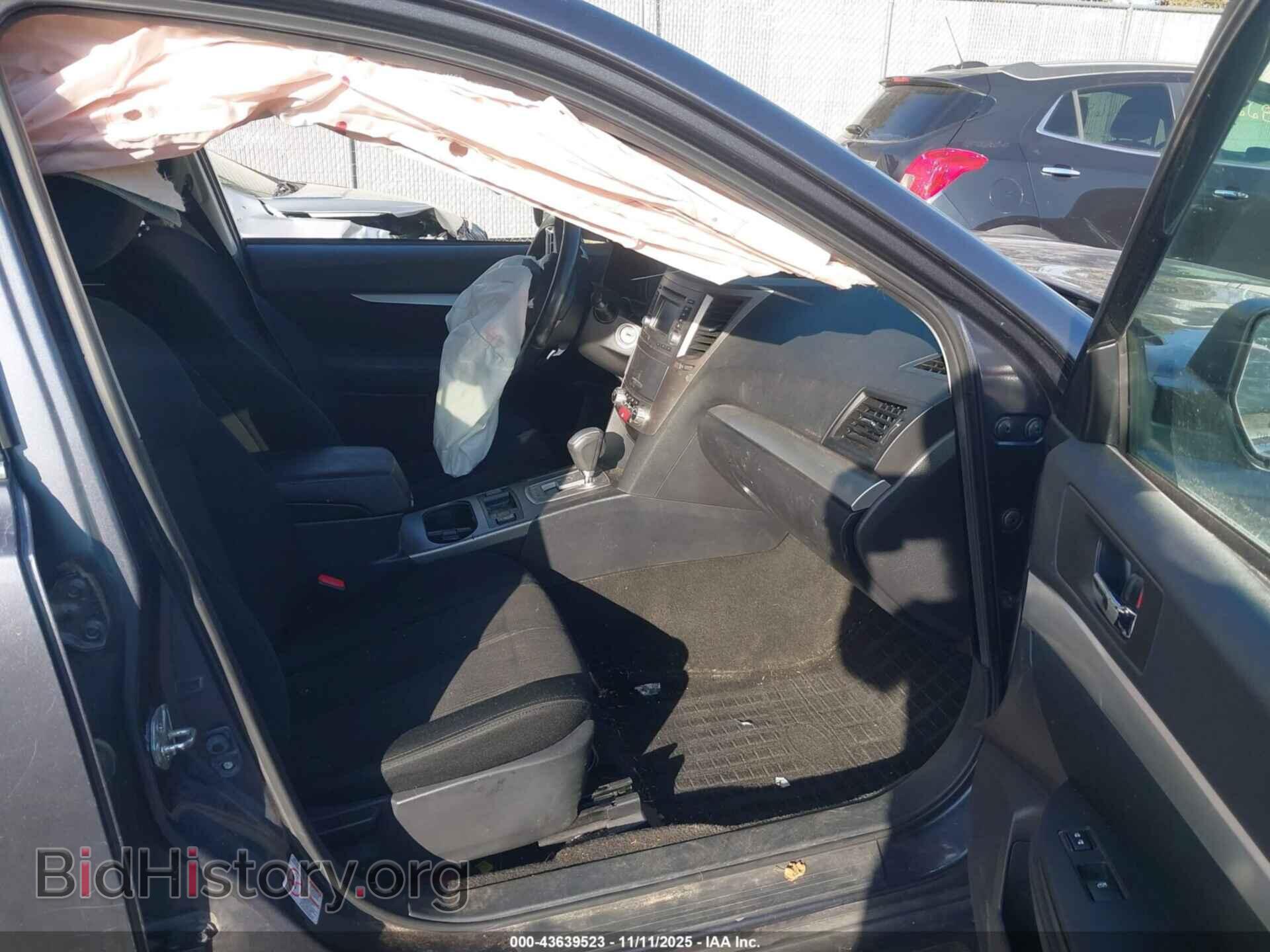2014 SUBARU OUTBACK - VIN: 4S4BRCDC8E3214370 - Photo 5
