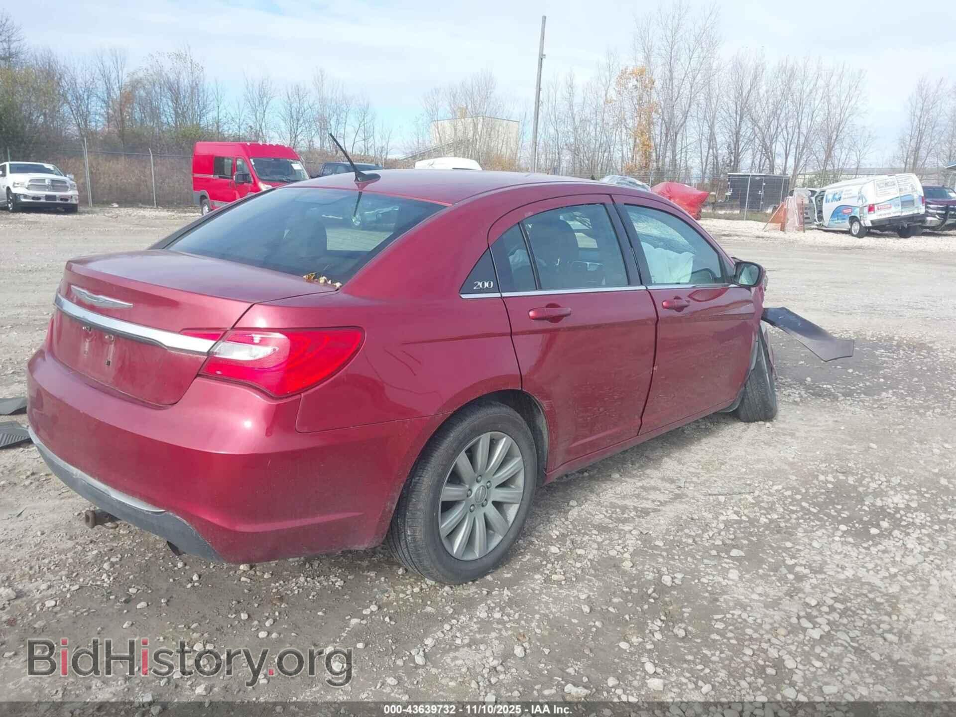 2012 CHRYSLER 200 - VIN: 1C3CCBBB8CN131249 - Фото 4