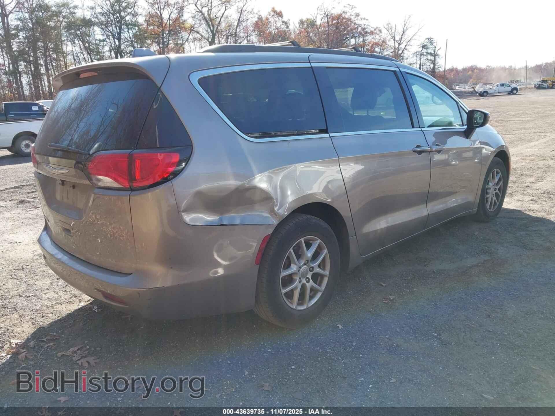 2017 CHRYSLER PACIFICA - VIN: 2C4RC1CG5HR638372 - Фото 4