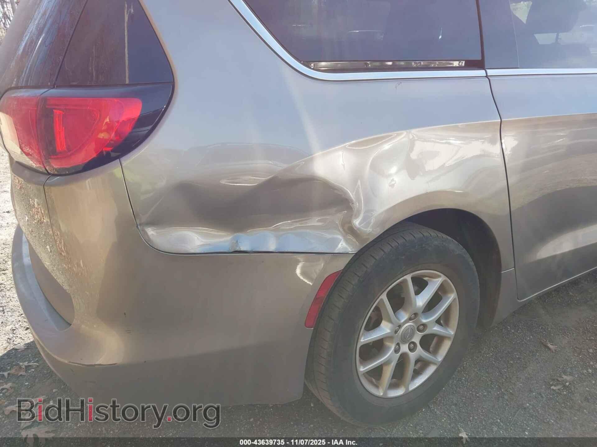2017 CHRYSLER PACIFICA - VIN: 2C4RC1CG5HR638372 - Фото 6