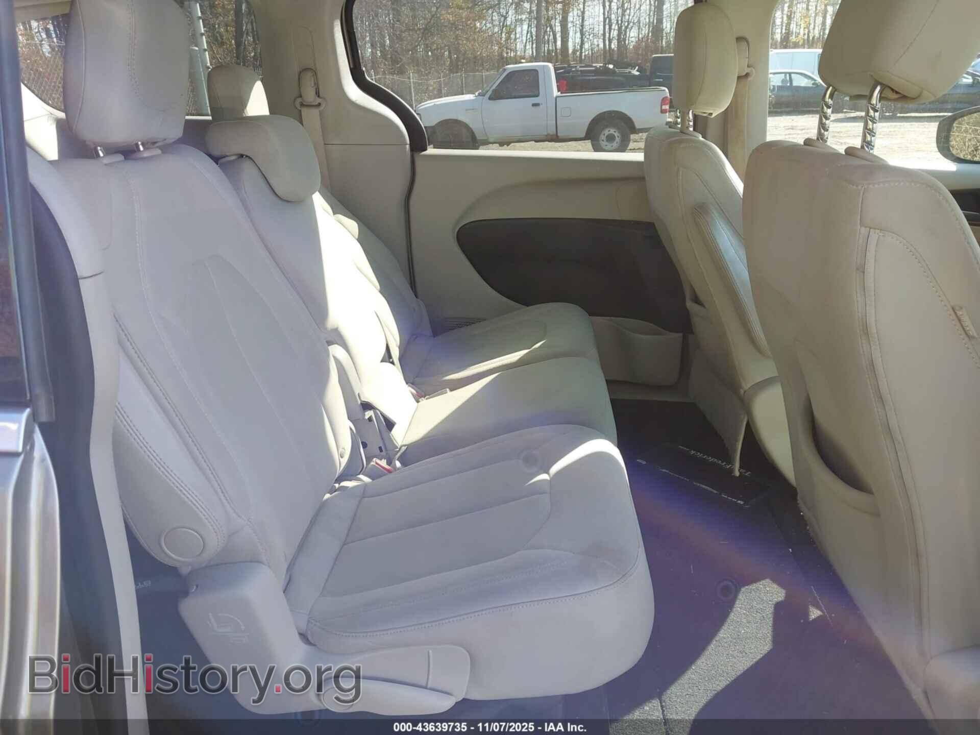 2017 CHRYSLER PACIFICA - VIN: 2C4RC1CG5HR638372 - Фото 8