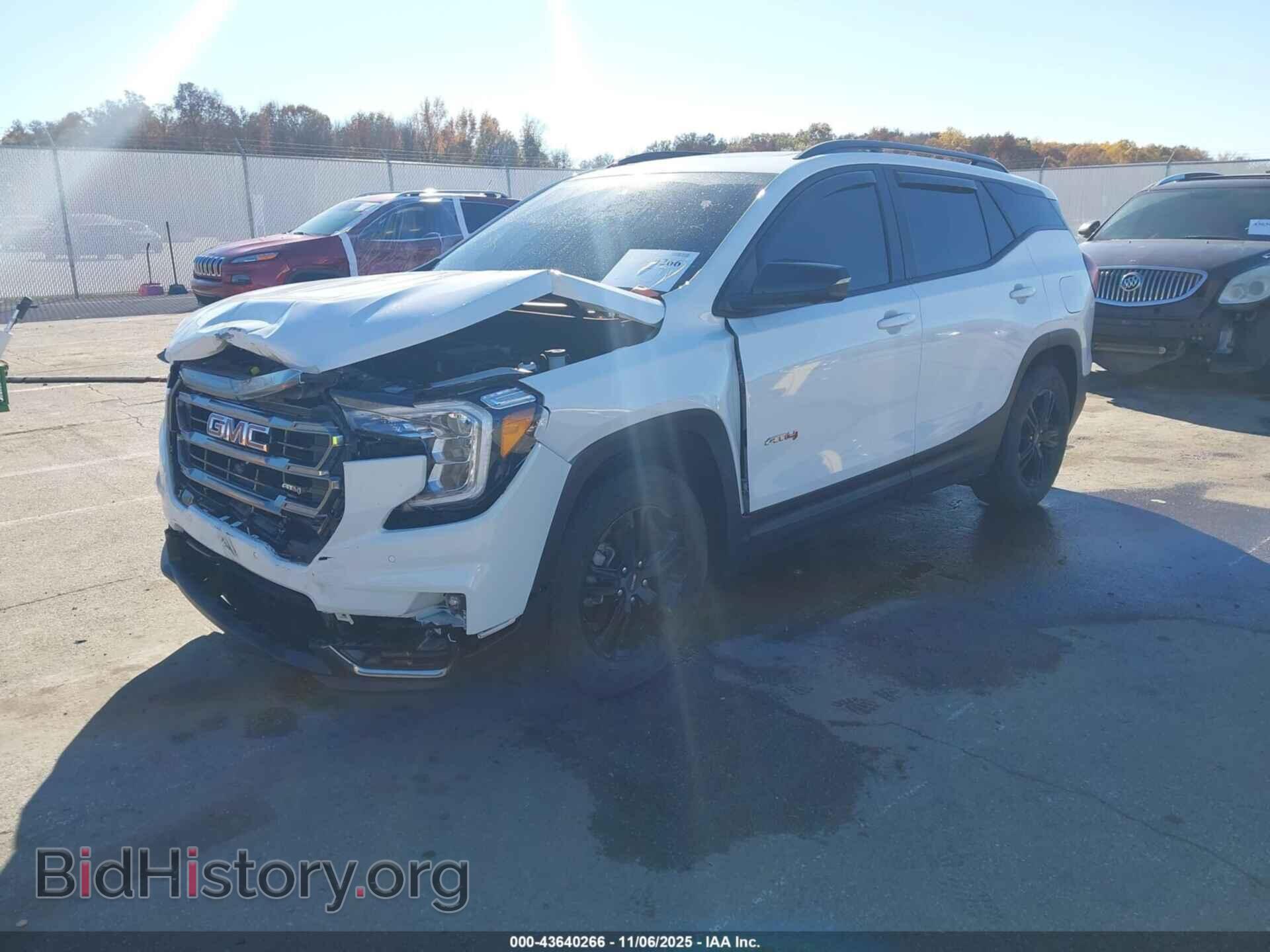 2023 GMC TERRAIN - VIN: 3GKALYEGXPL175566 - Фото 2