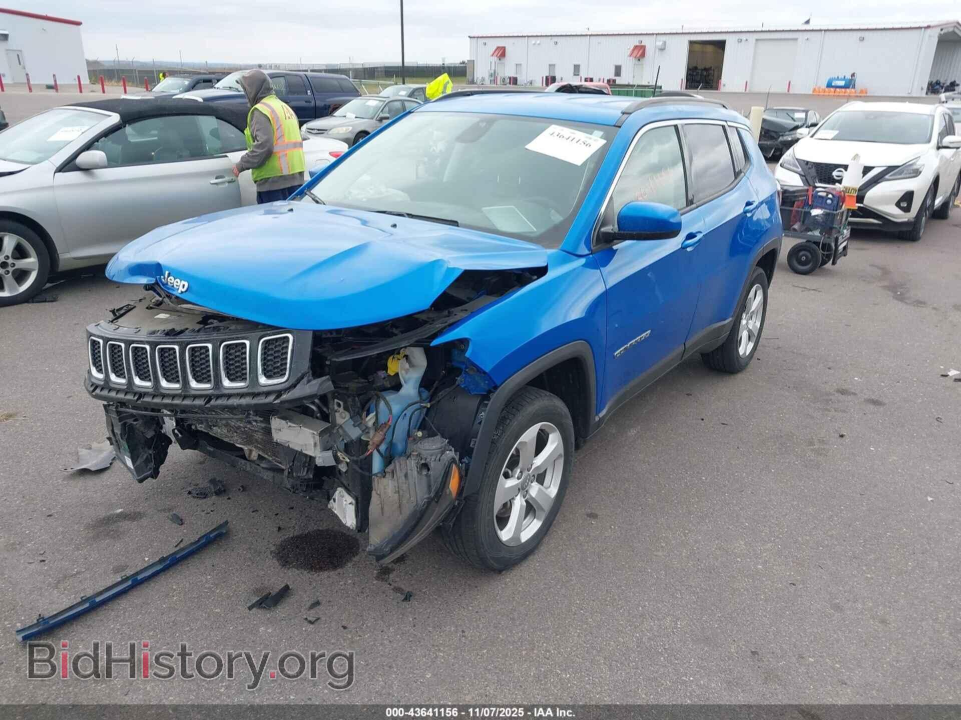 2018 JEEP COMPASS - VIN: 3C4NJDBB6JT282156 - Фото 2