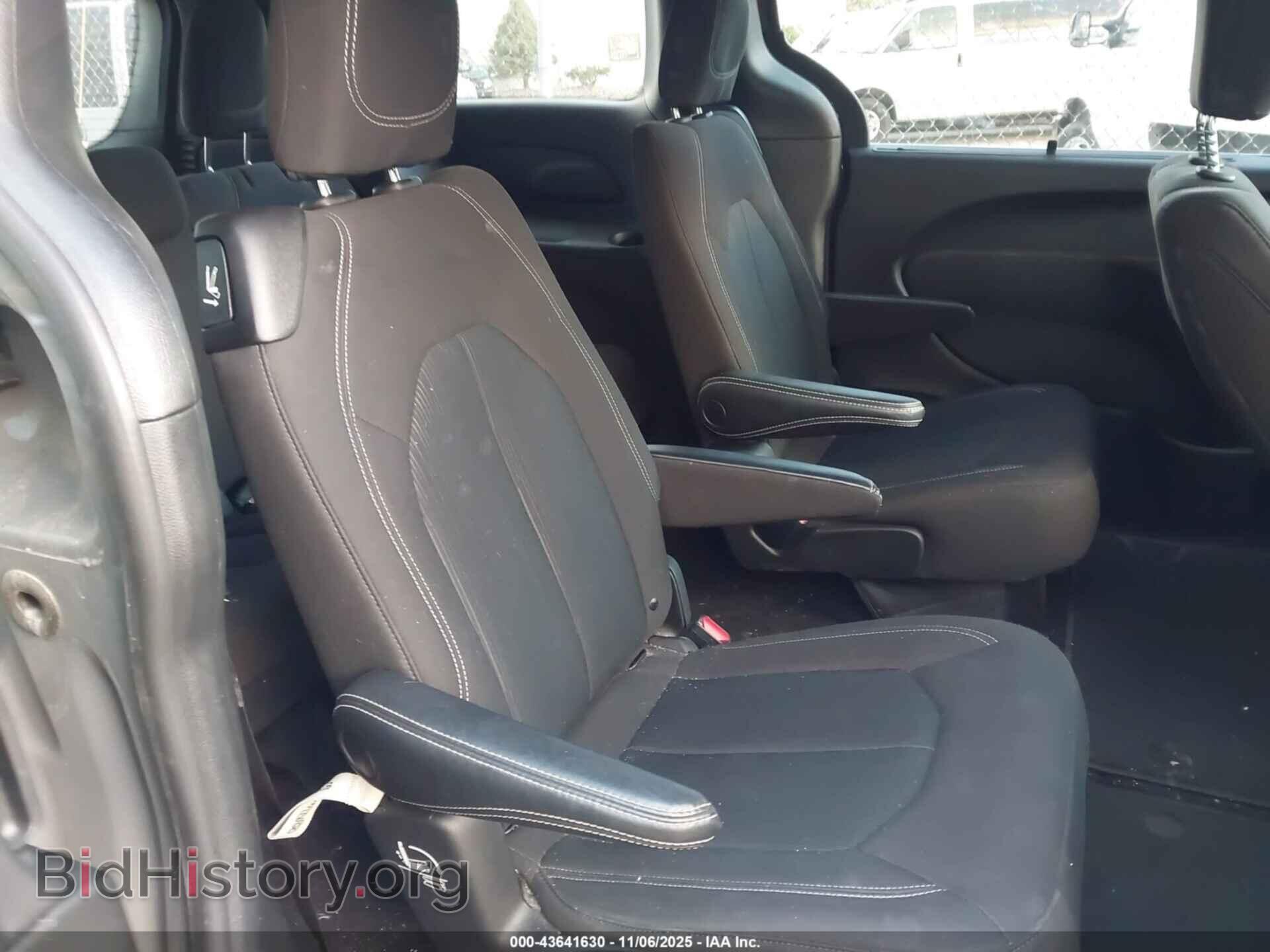 2022 CHRYSLER PACIFICA - VIN: 2C4RC1FGXNR103142 - Photo 8