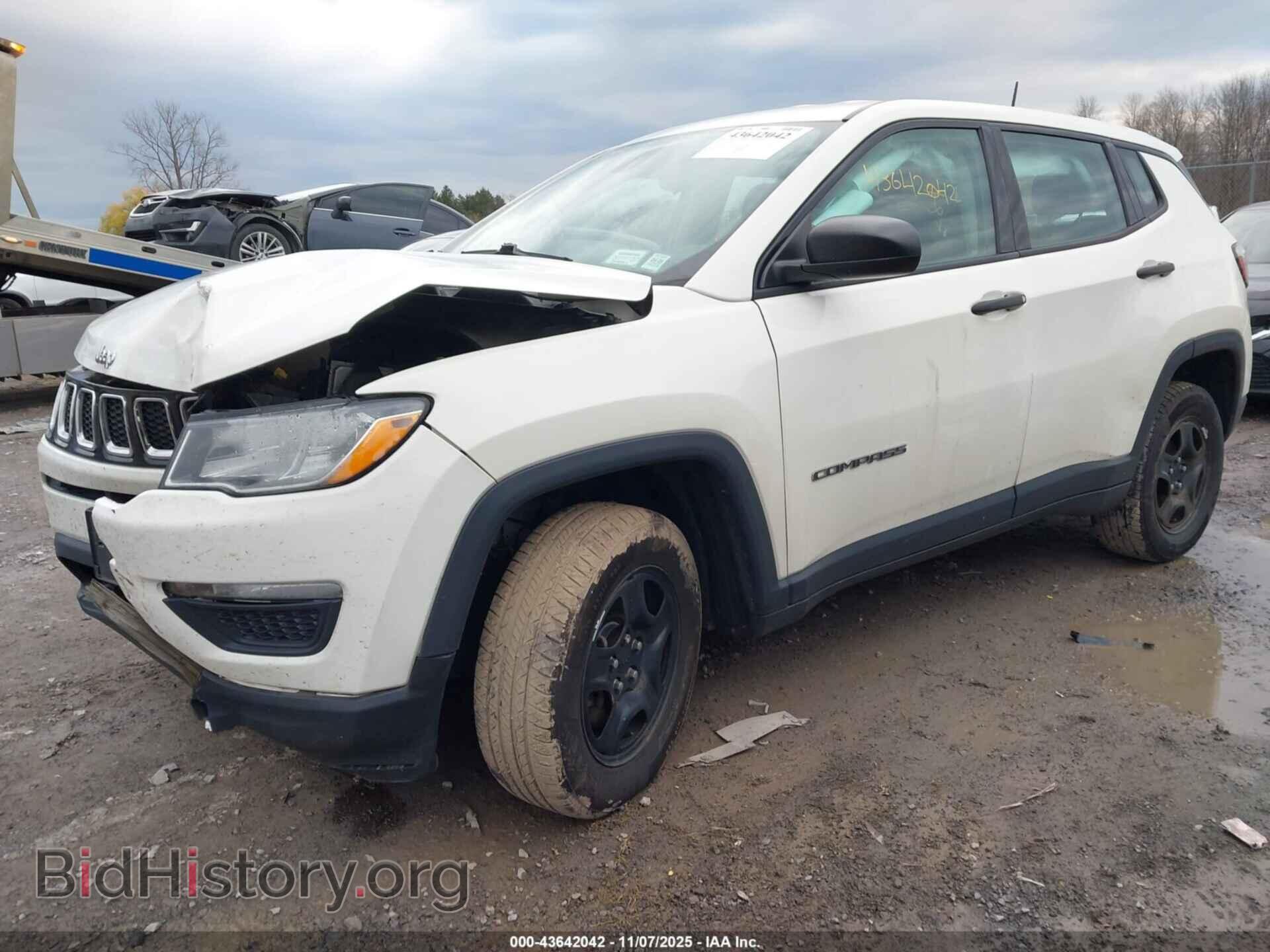 2018 JEEP COMPASS - VIN: 3C4NJDAB8JT150940 - Фото 2
