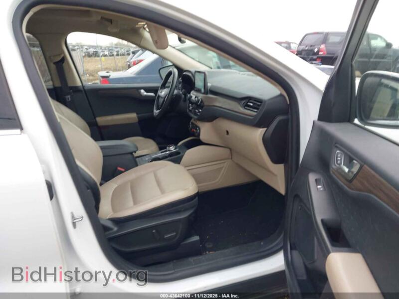 2020 Ford ESCAPE (VIN 1FMCU9J95LUA73800) — фото 5 из 16