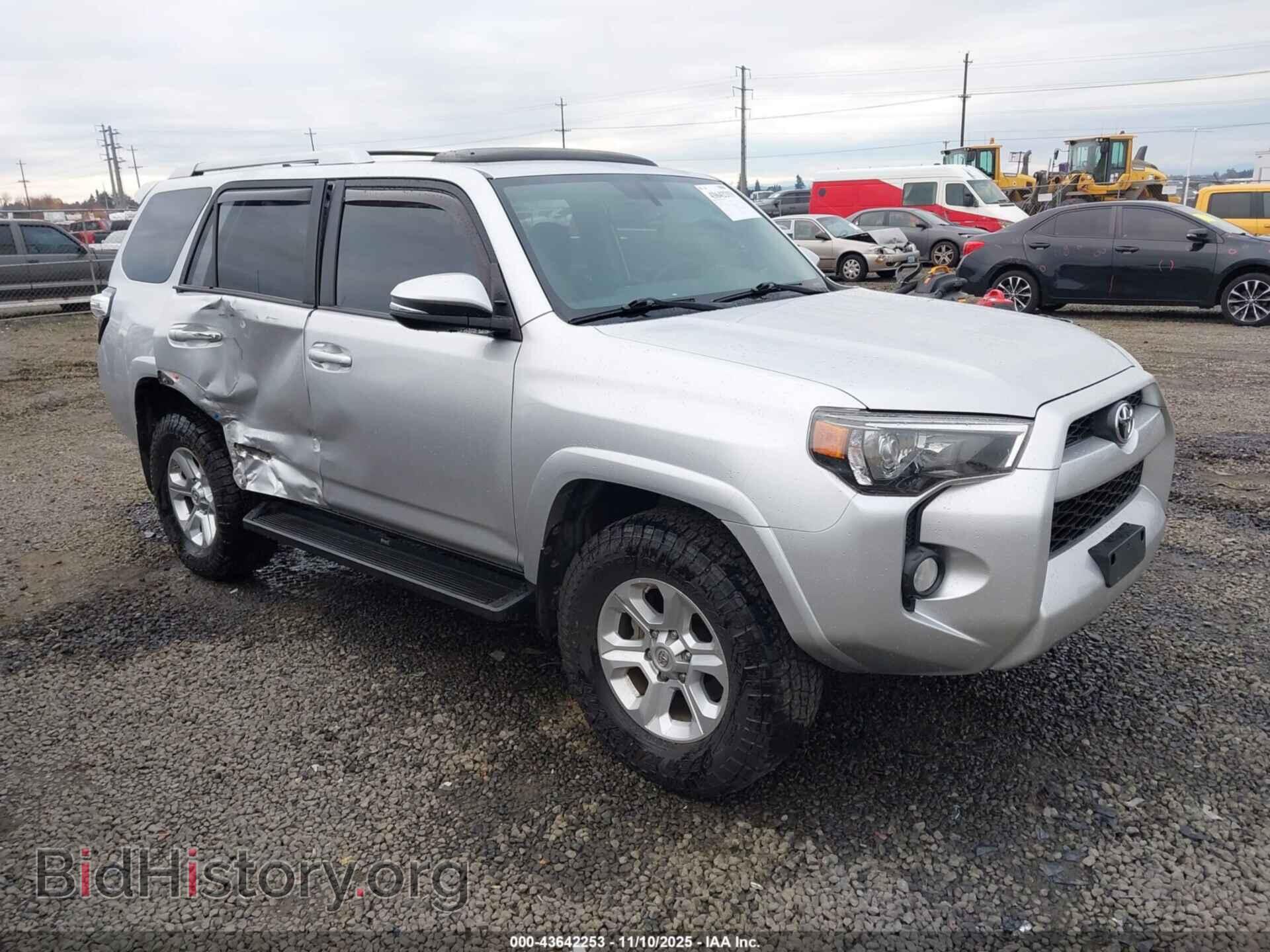 Фотография JTEBU5JR9J5515215 - TOYOTA 4RUNNER 2018