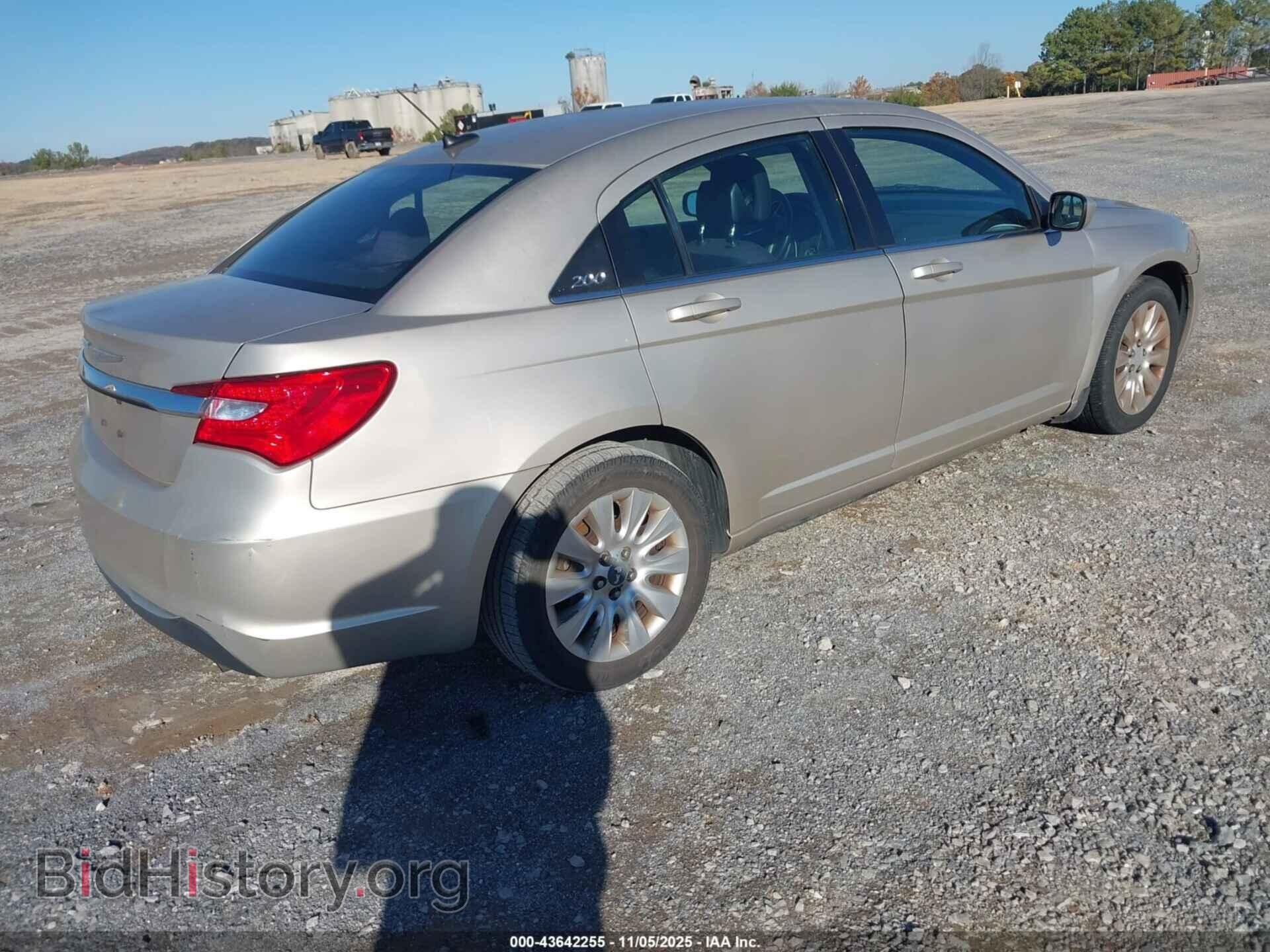 2013 CHRYSLER 200 - VIN: 1C3CCBAB2DN735656 - Фото 4