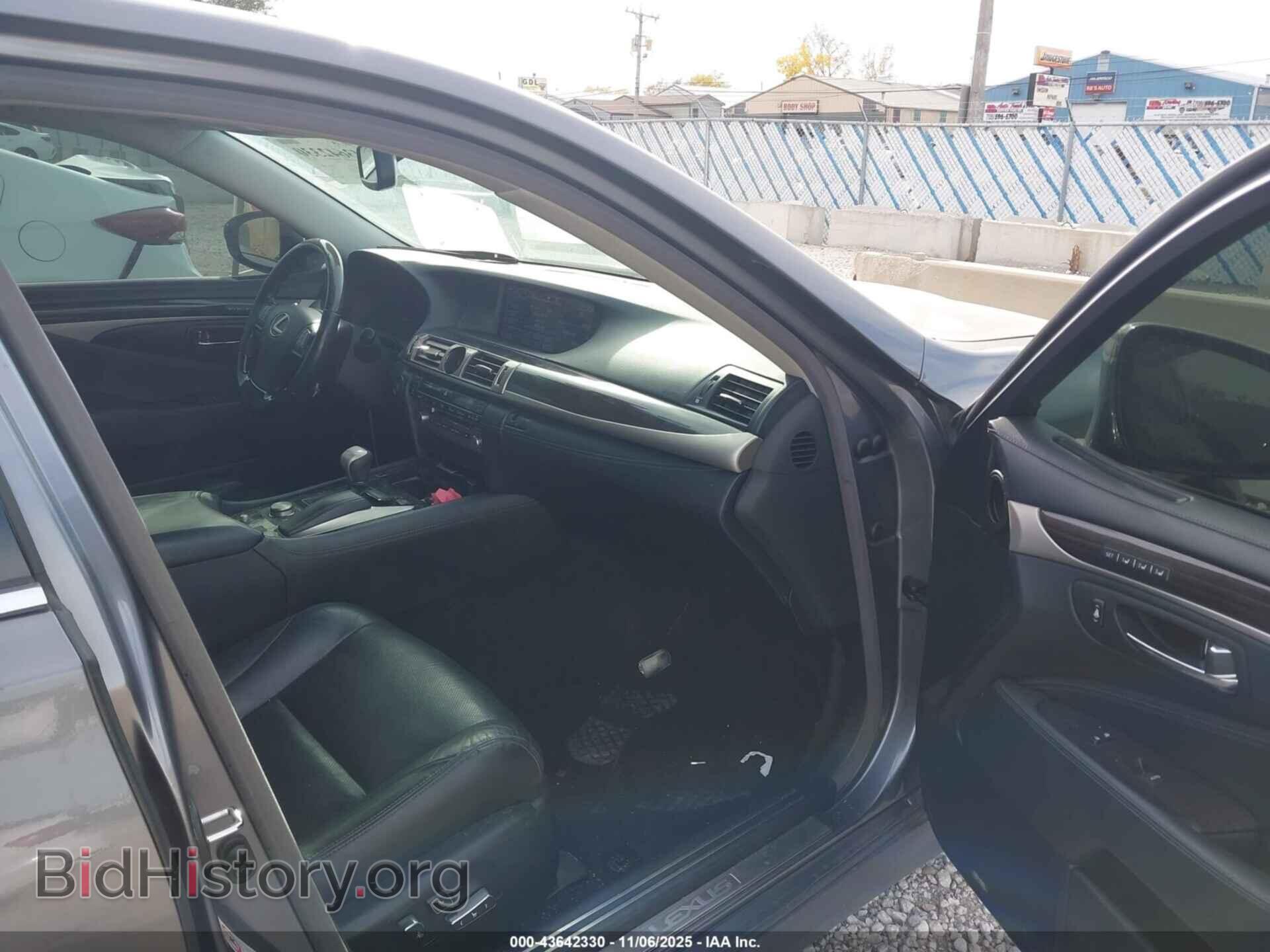 2014 LEXUS LS 460 - VIN: JTHBL5EF3E5127828 - Photo 5