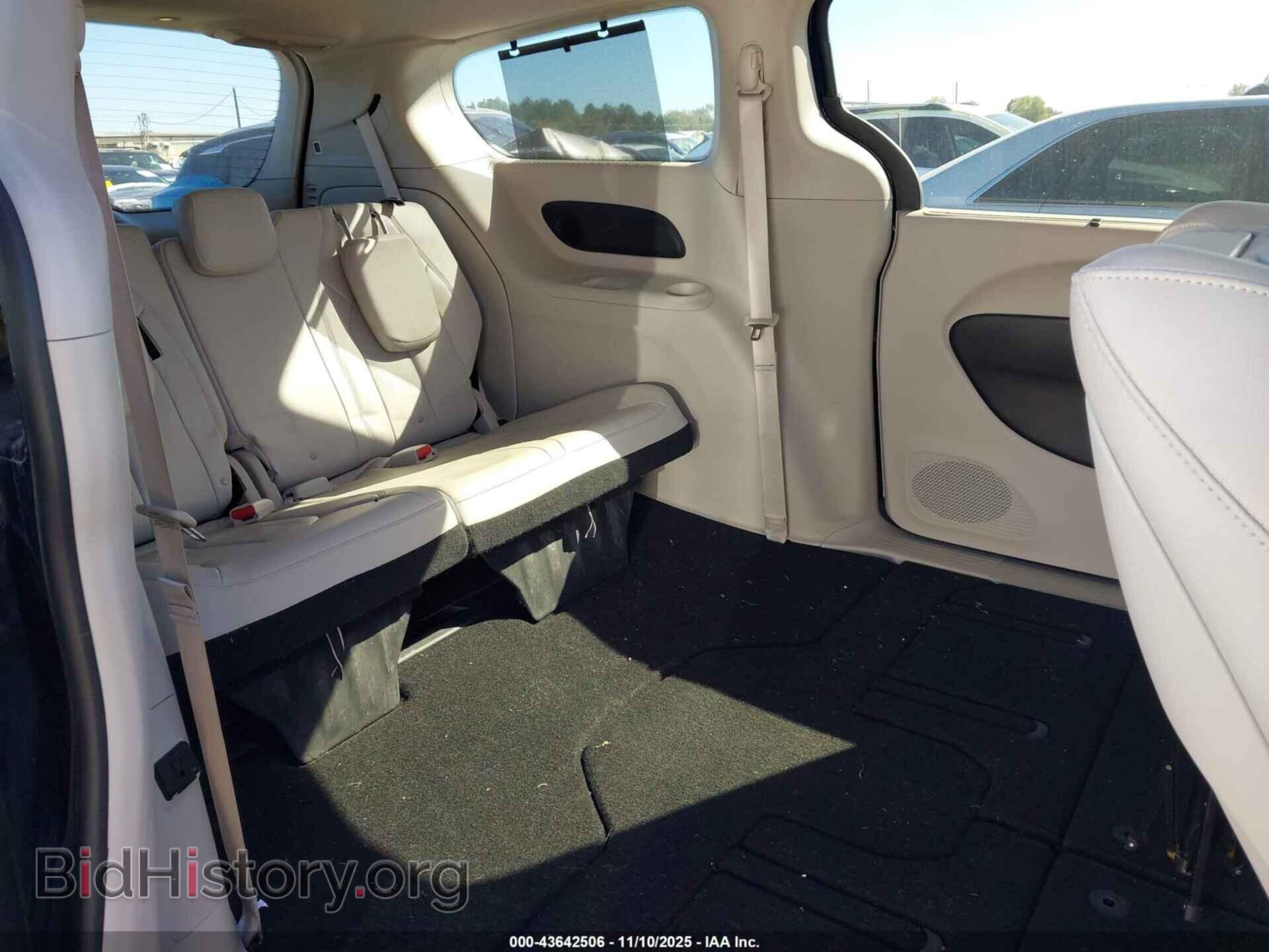 2017 CHRYSLER PACIFICA - VIN: 2C4RC1EG5HR597836 - Фото 8