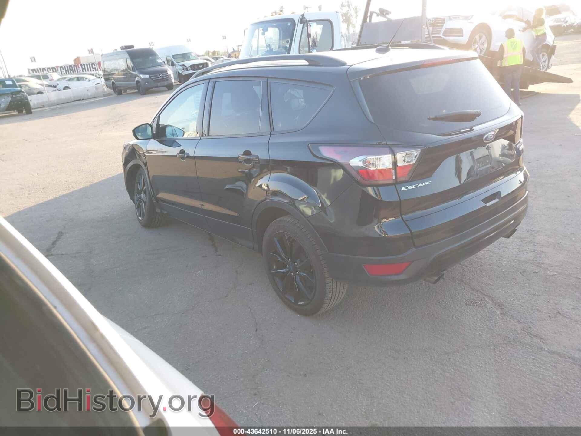 2017 FORD ESCAPE - VIN: 1FMCU0J97HUE96624 - Фото 3