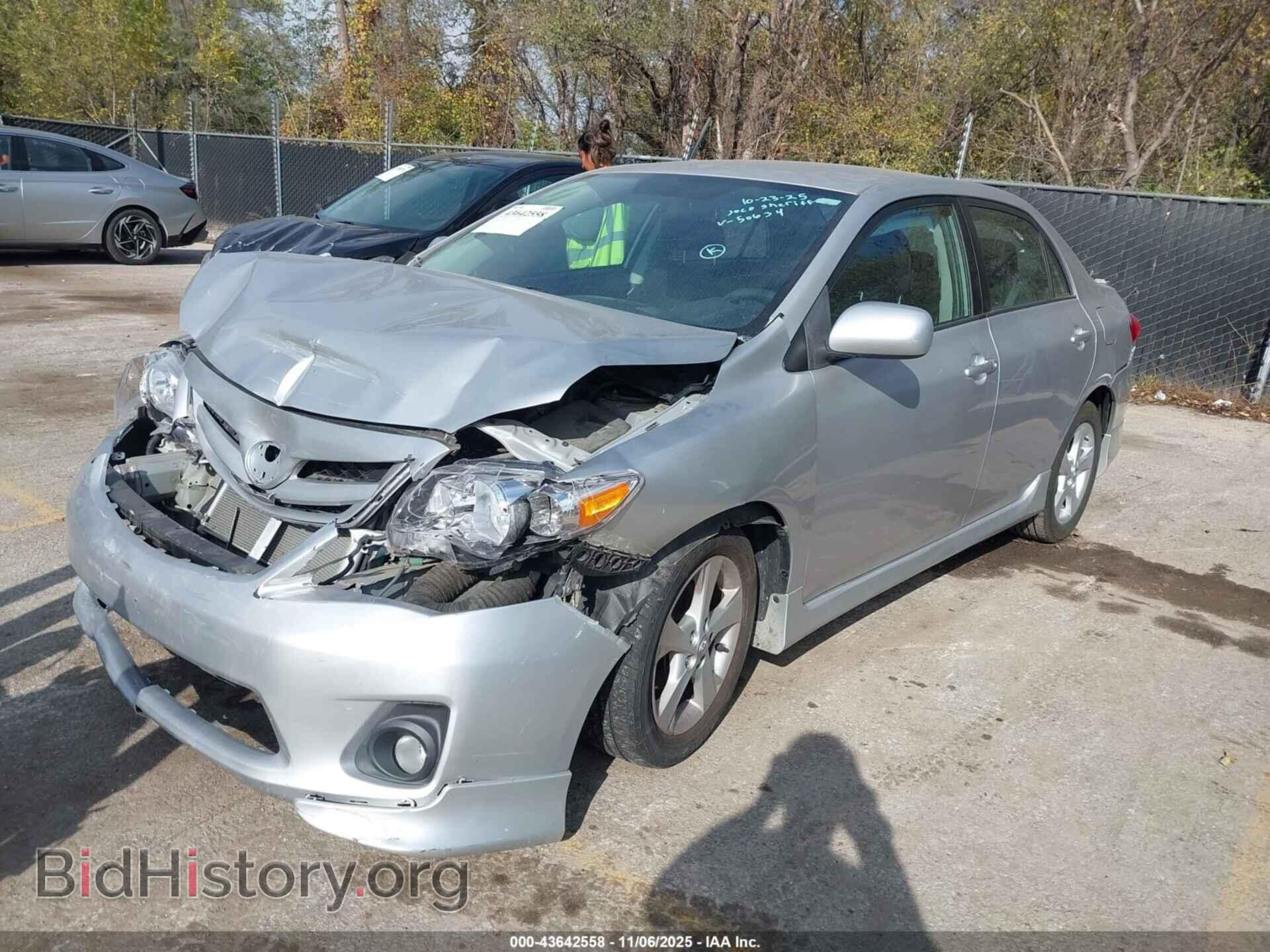 2011 TOYOTA COROLLA - VIN: 2T1BU4EEXBC650634 - Фото 2