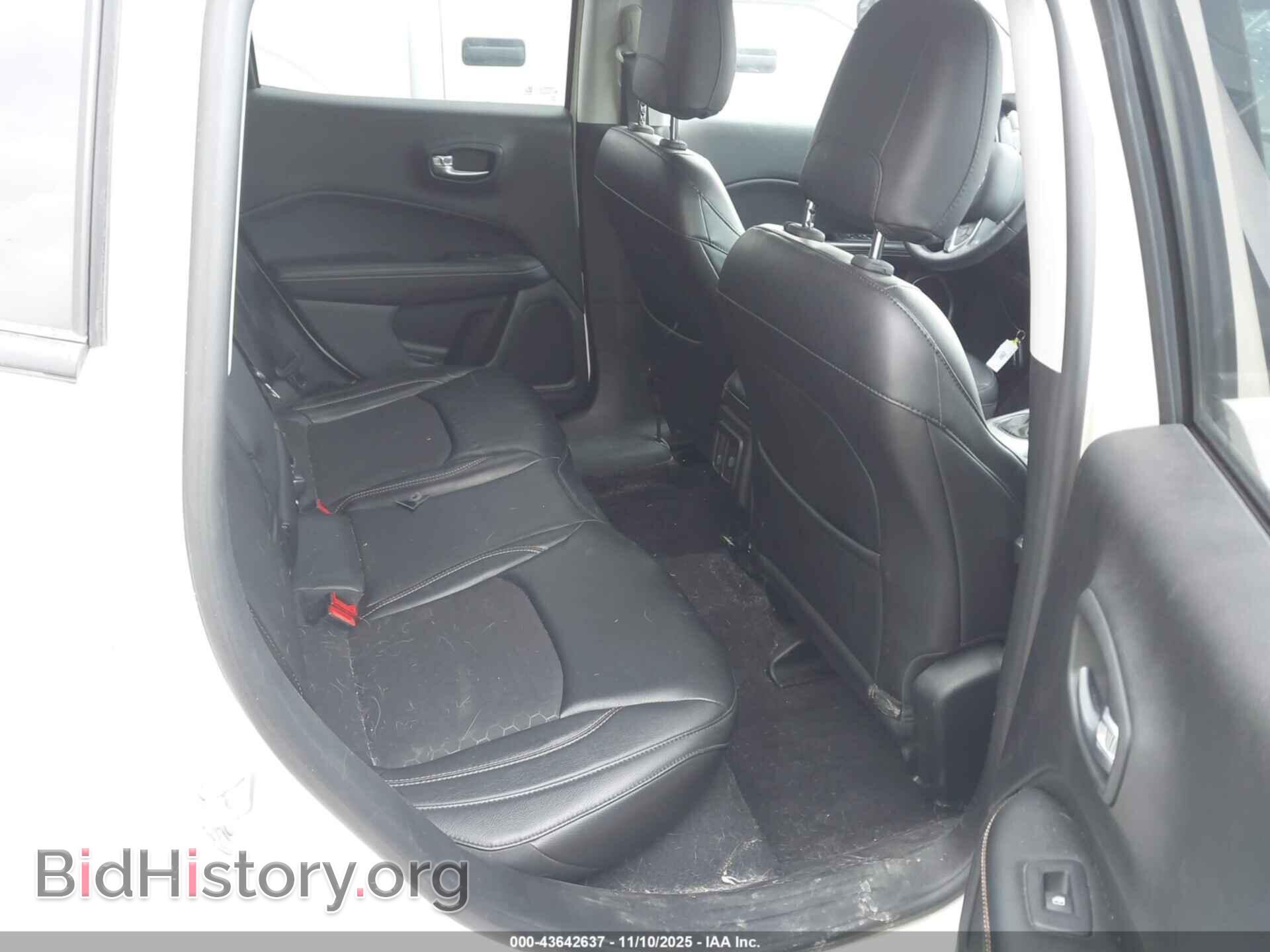 2018 JEEP COMPASS - VIN: 3C4NJDBB5JT422875 - Фото 8