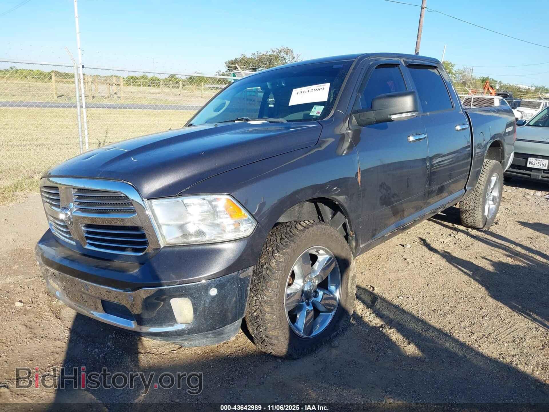 2018 RAM 1500 - VIN: 1C6RR7LT0JS332870 - Фото 2