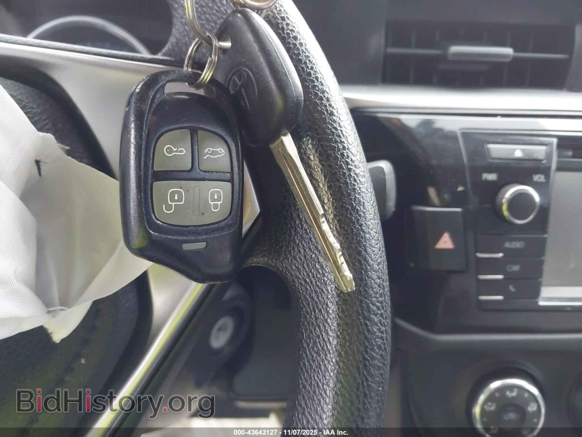 2016 TOYOTA COROLLA - VIN: 2T1BURHE1GC679679 - Фото 11