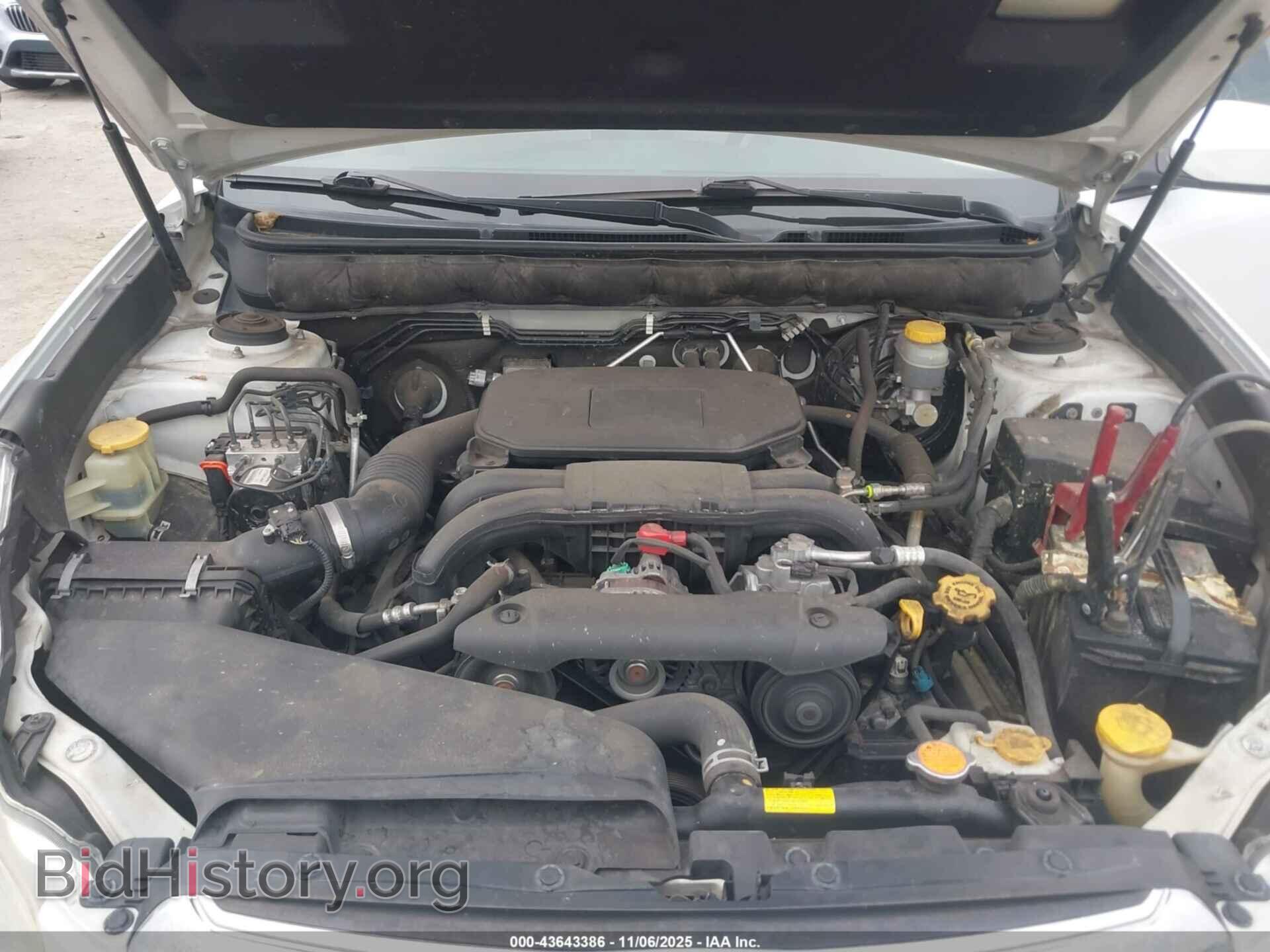 2011 SUBARU OUTBACK - VIN: 4S4BRBFC0B3335607 - Photo 10