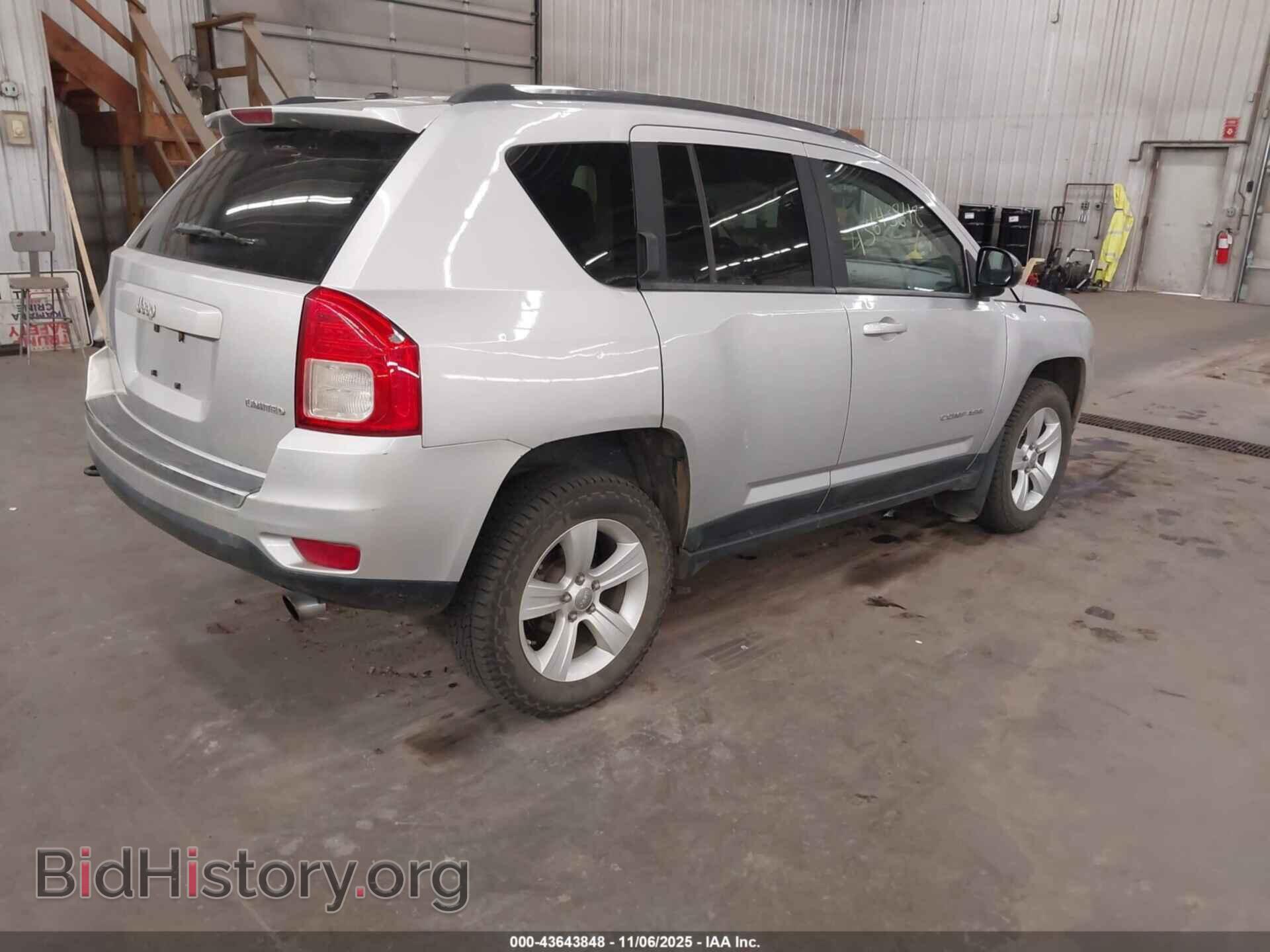 2011 JEEP COMPASS - VIN: 1J4NF5FB3BD159465 - Photo 4