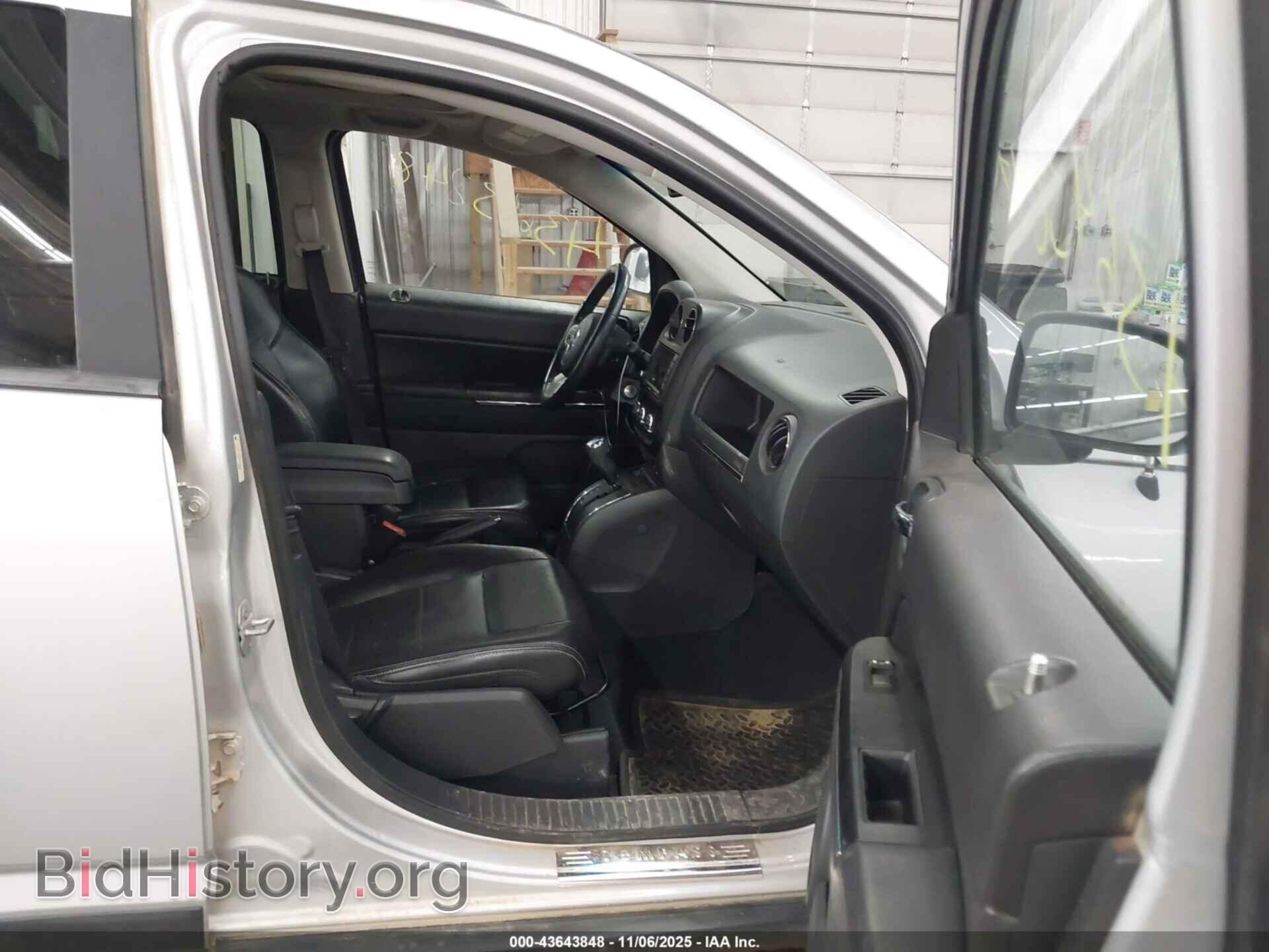 2011 JEEP COMPASS - VIN: 1J4NF5FB3BD159465 - Photo 5