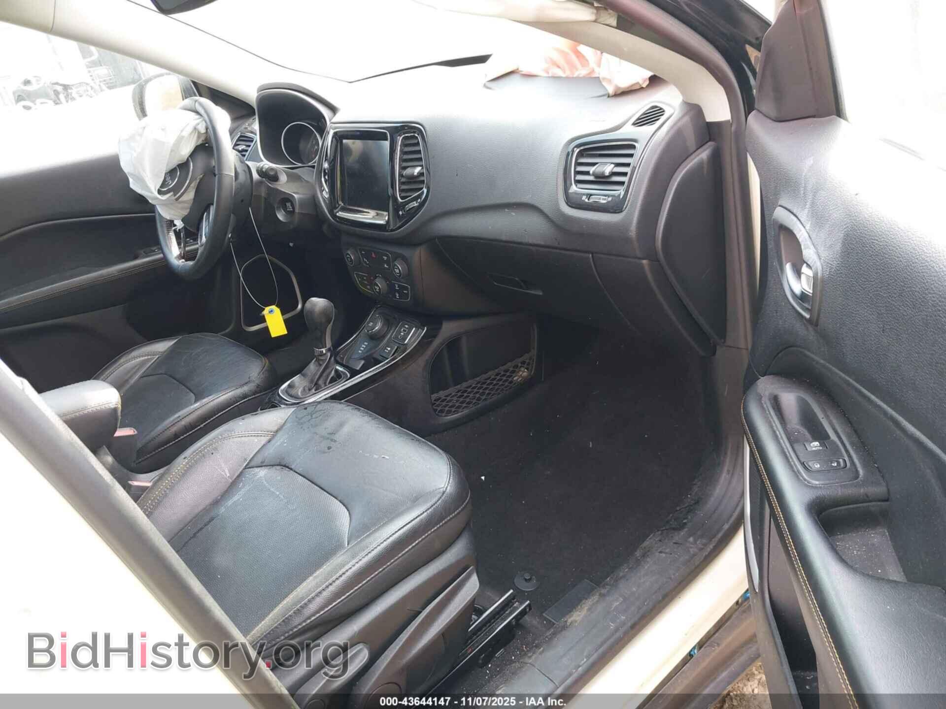2019 JEEP COMPASS - VIN: 3C4NJDCB9KT696984 - Фото 5