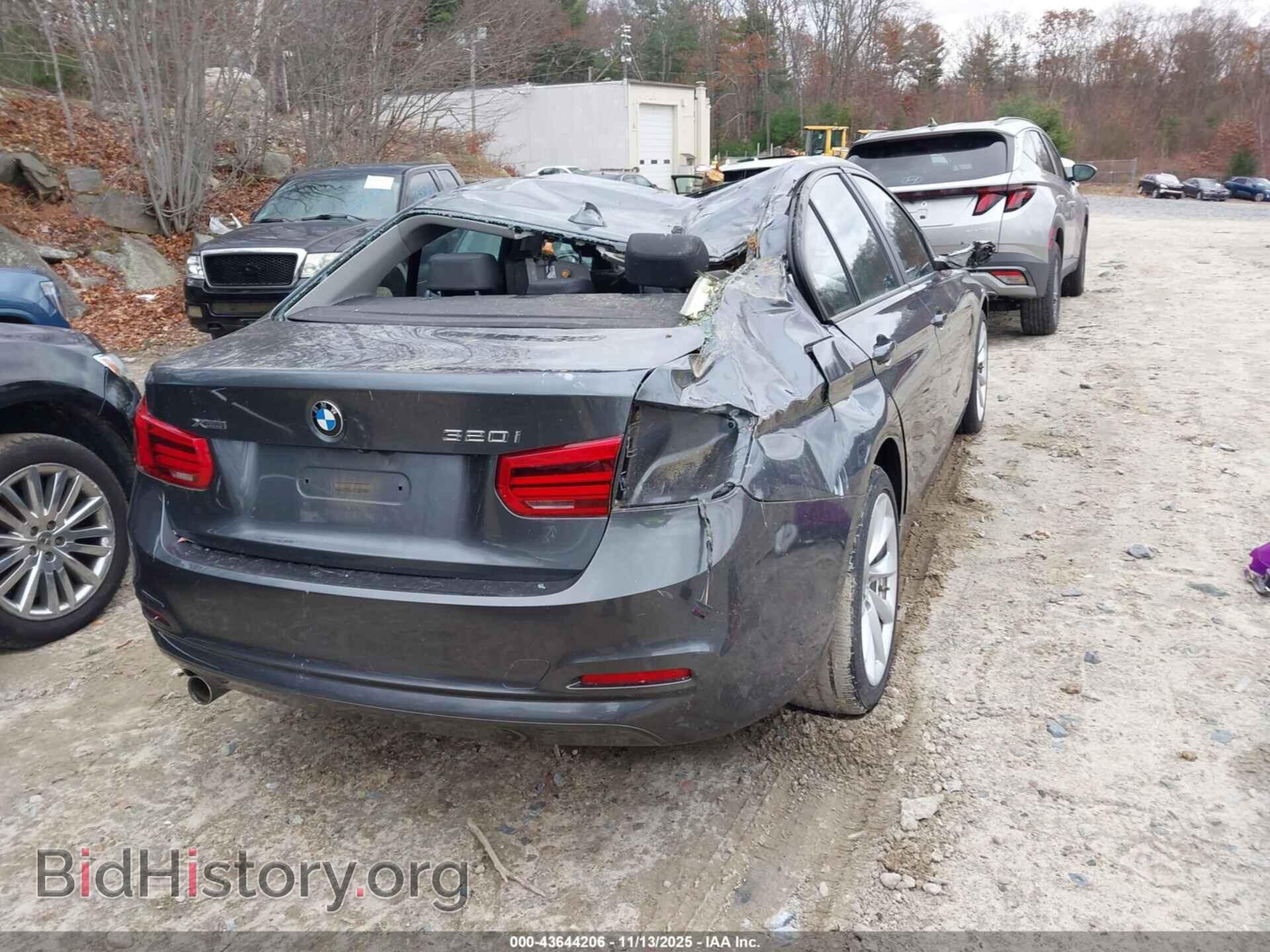 2018 BMW 320I - VIN: WBA8E5G56JNU46514 - Фото 4