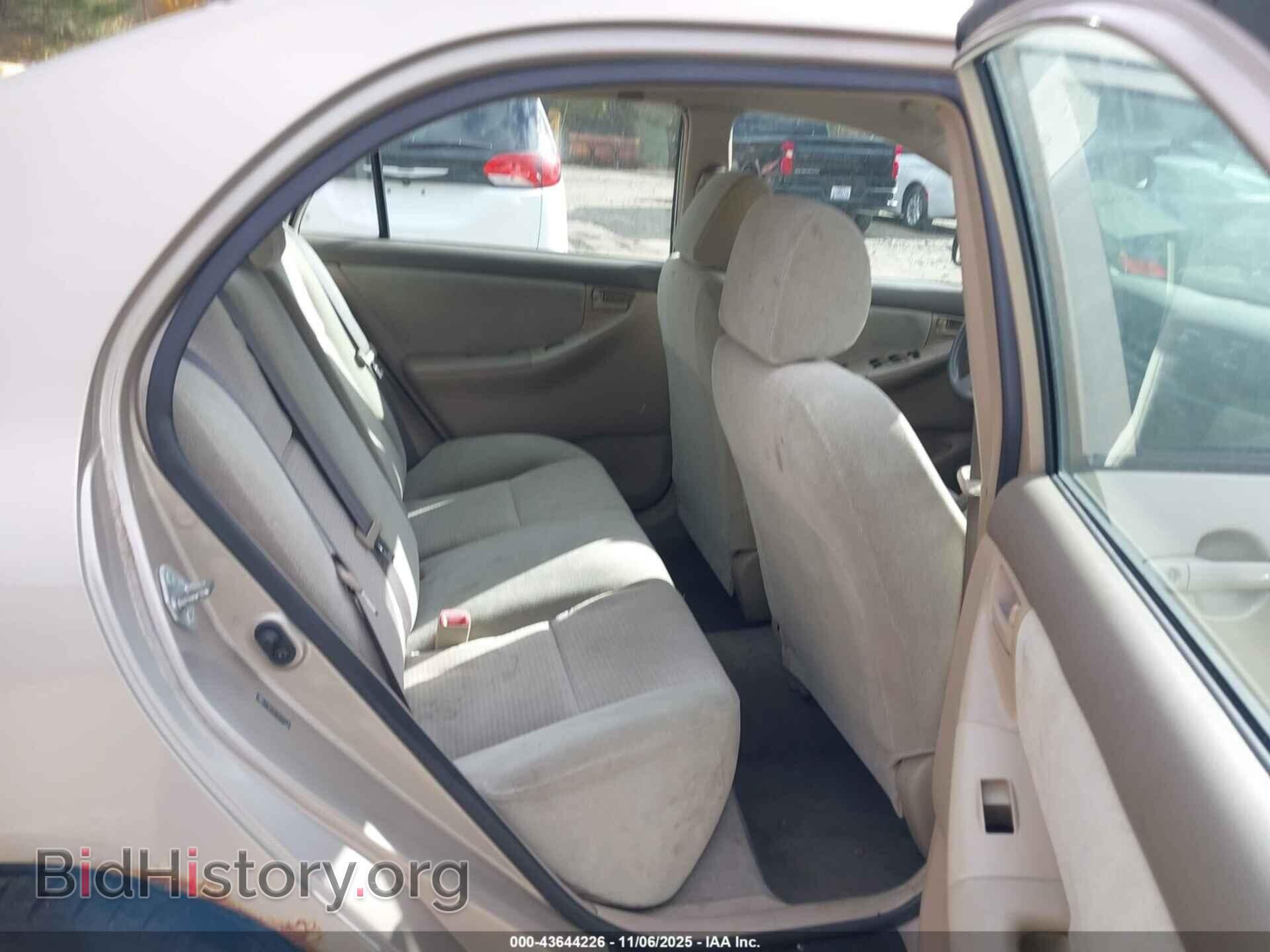 2005 TOYOTA COROLLA - VIN: 2T1BR32E25C427735 - Фото 8