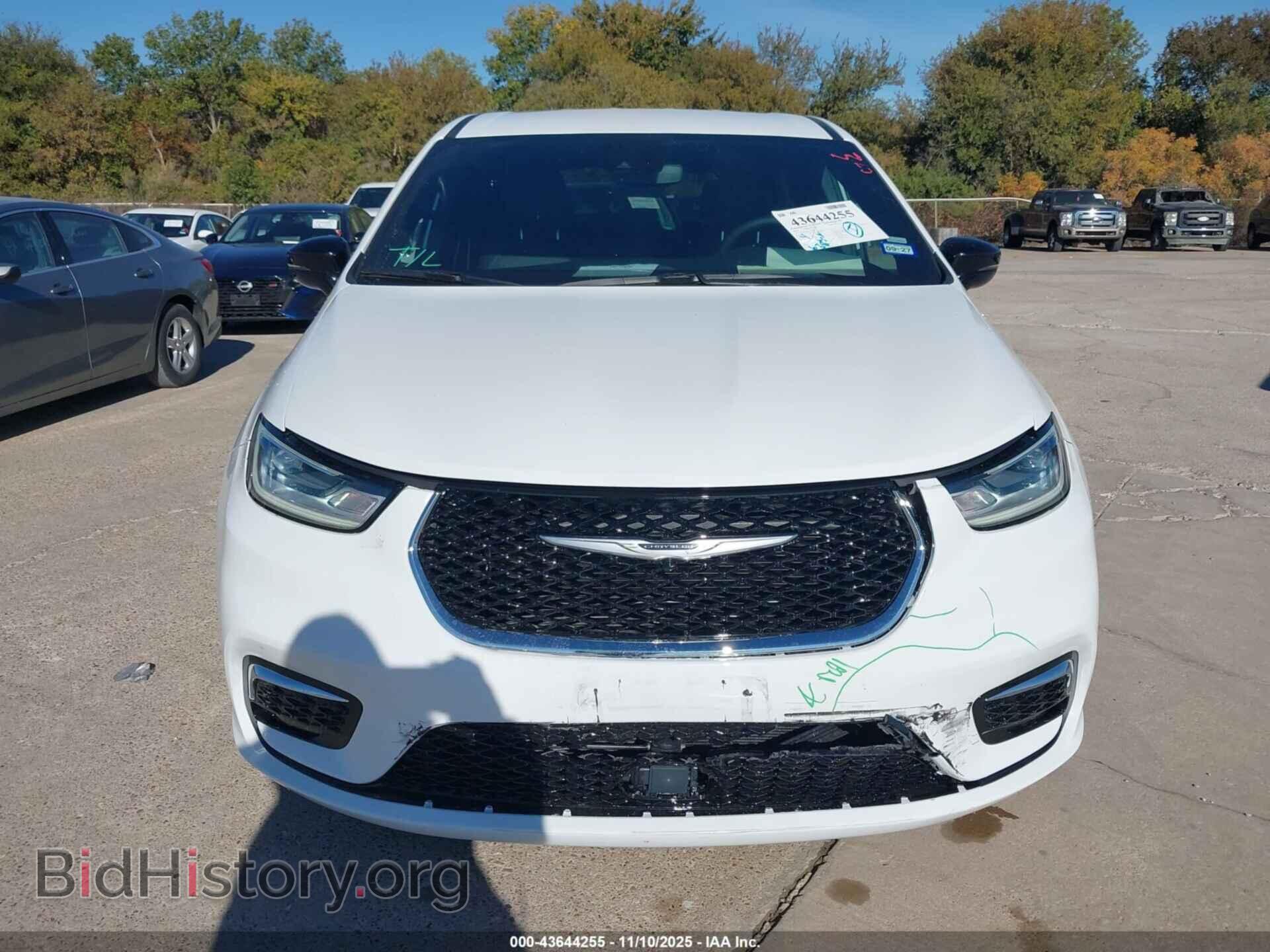 2026 CHRYSLER PACIFICA - VIN: 2C4RC1BG7TR186113 - Photo 12