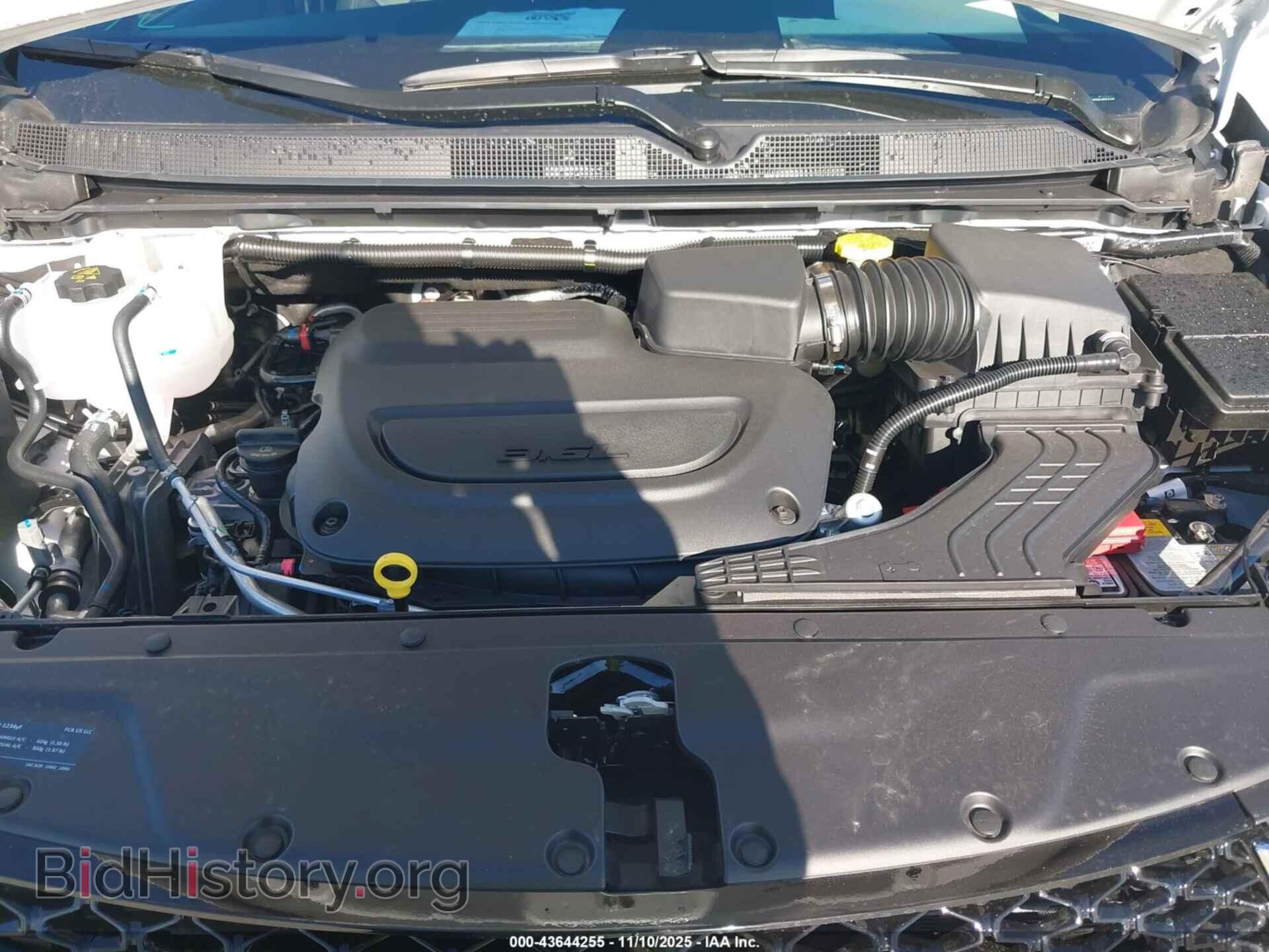 2026 CHRYSLER PACIFICA - VIN: 2C4RC1BG7TR186113 - Photo 10