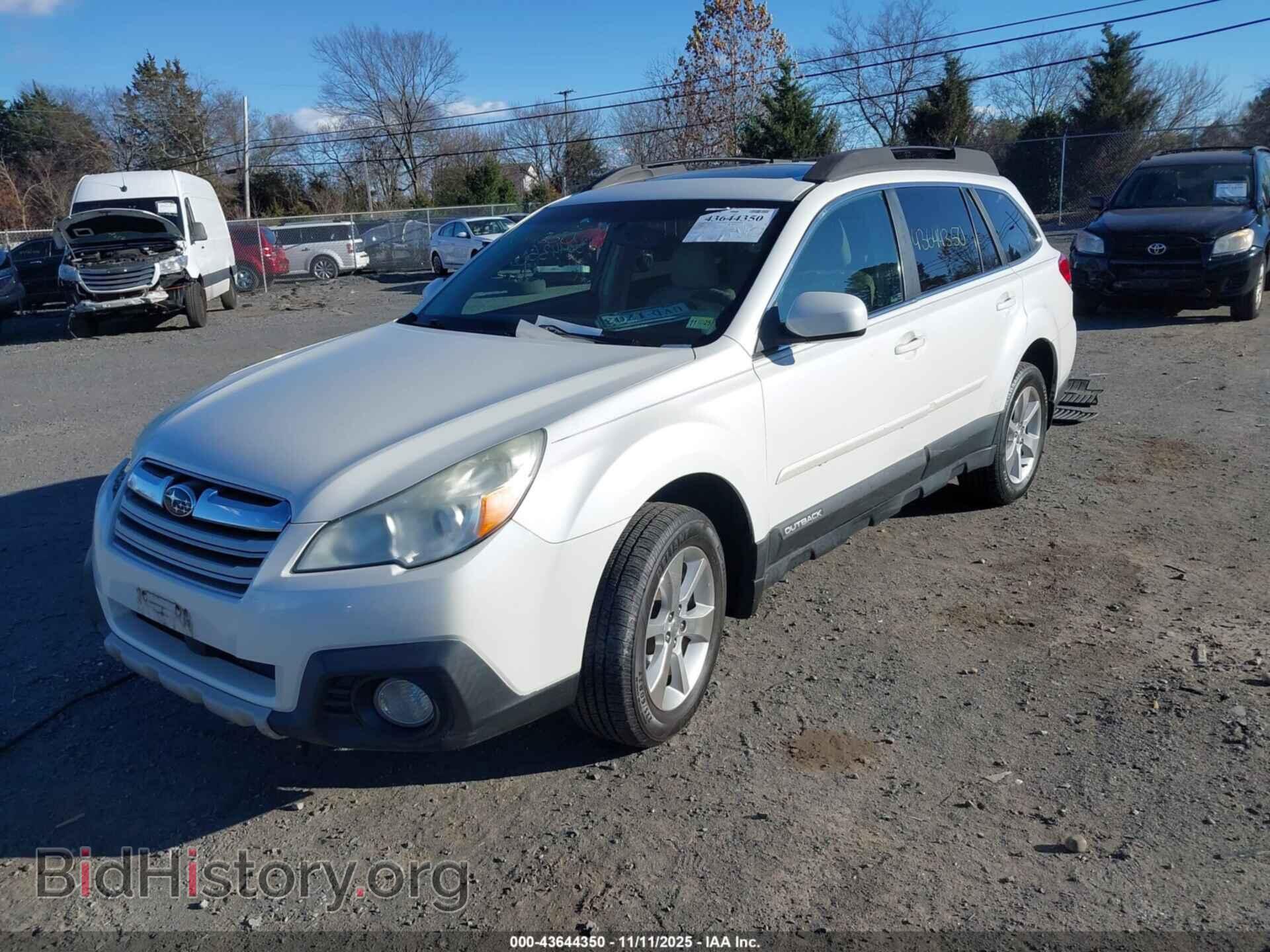 2014 SUBARU OUTBACK - VIN: 4S4BRBLC4E3243859 - Фото 2