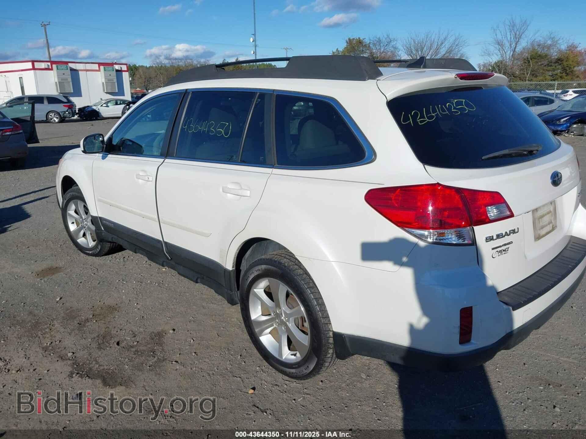 2014 SUBARU OUTBACK - VIN: 4S4BRBLC4E3243859 - Фото 3
