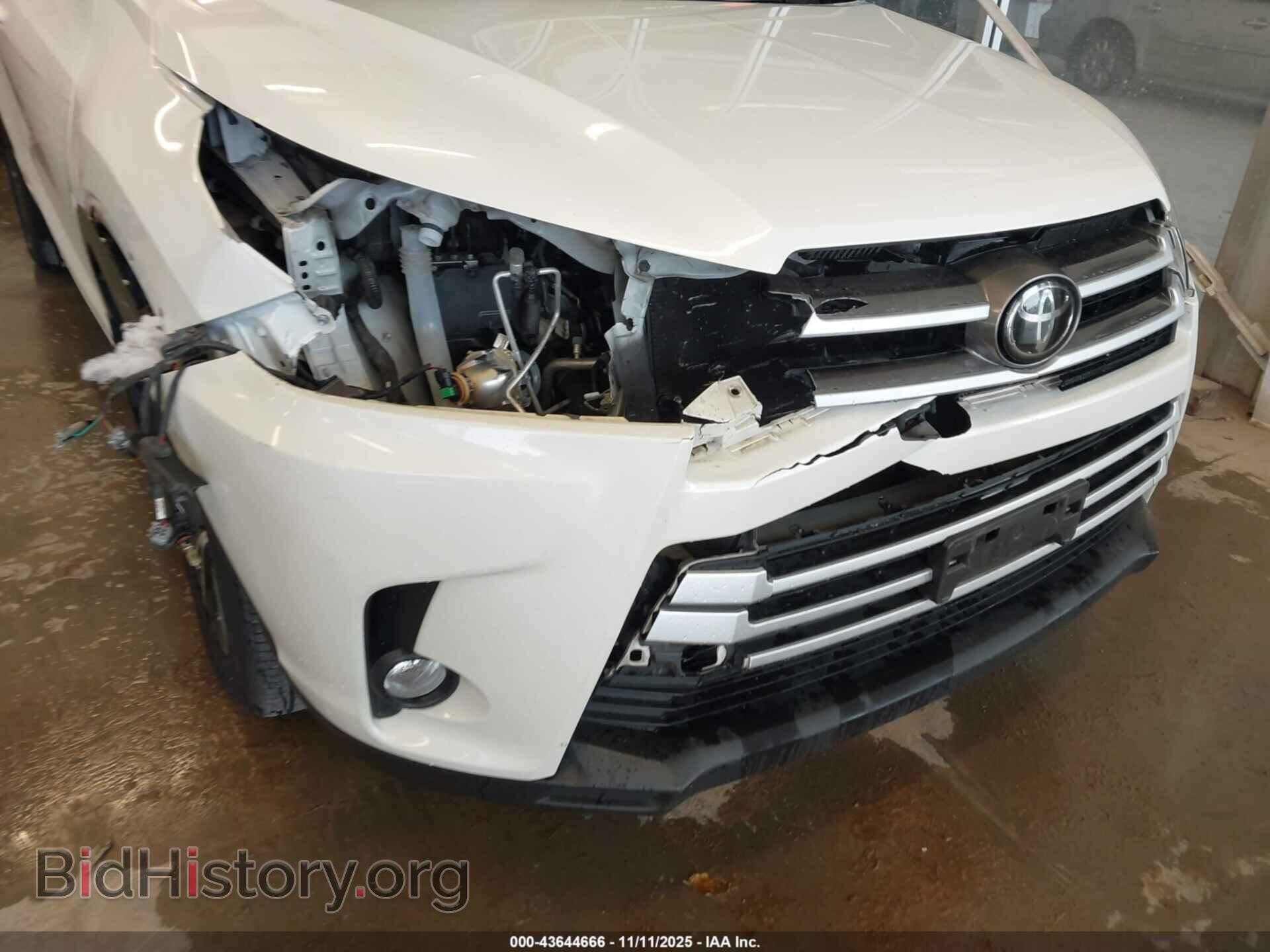 2017 TOYOTA HIGHLANDER - VIN: 5TDBZRFH8HS432814 - Фото 6