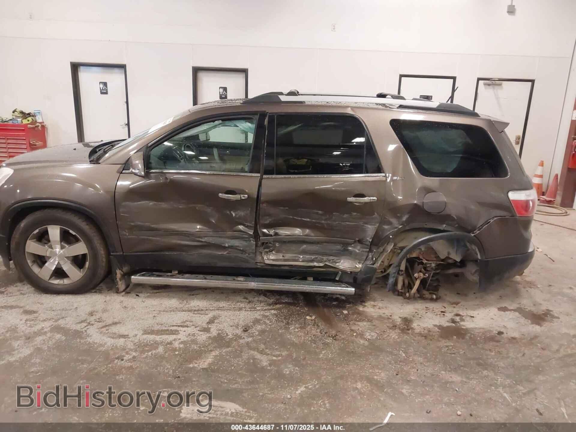 2011 GMC ACADIA - VIN: 1GKKVRED2BJ307178 - Фото 6