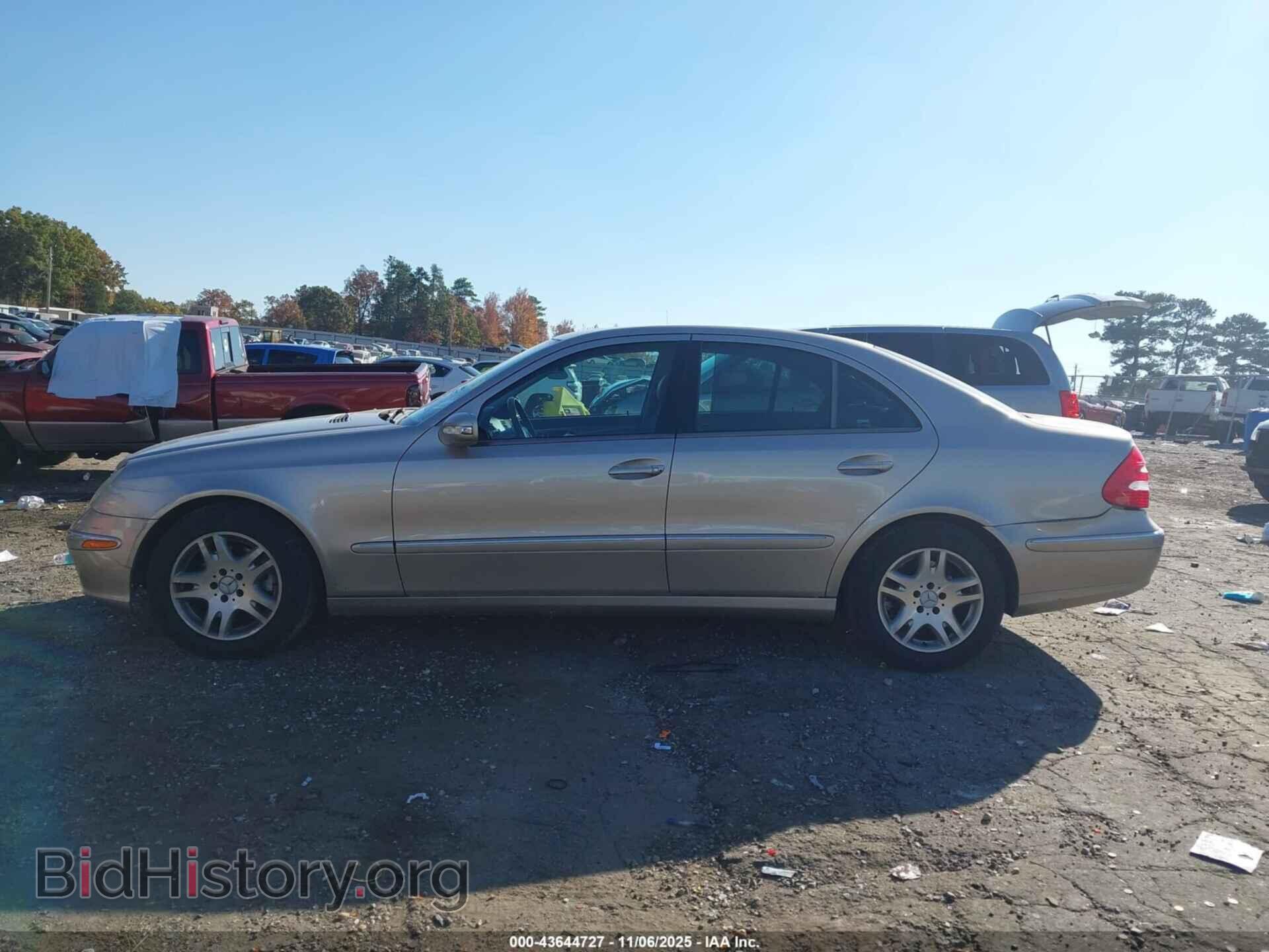 2005 MERCEDES-BENZ E 320 - VIN: WDBUF65J45A711706 - Photo 14
