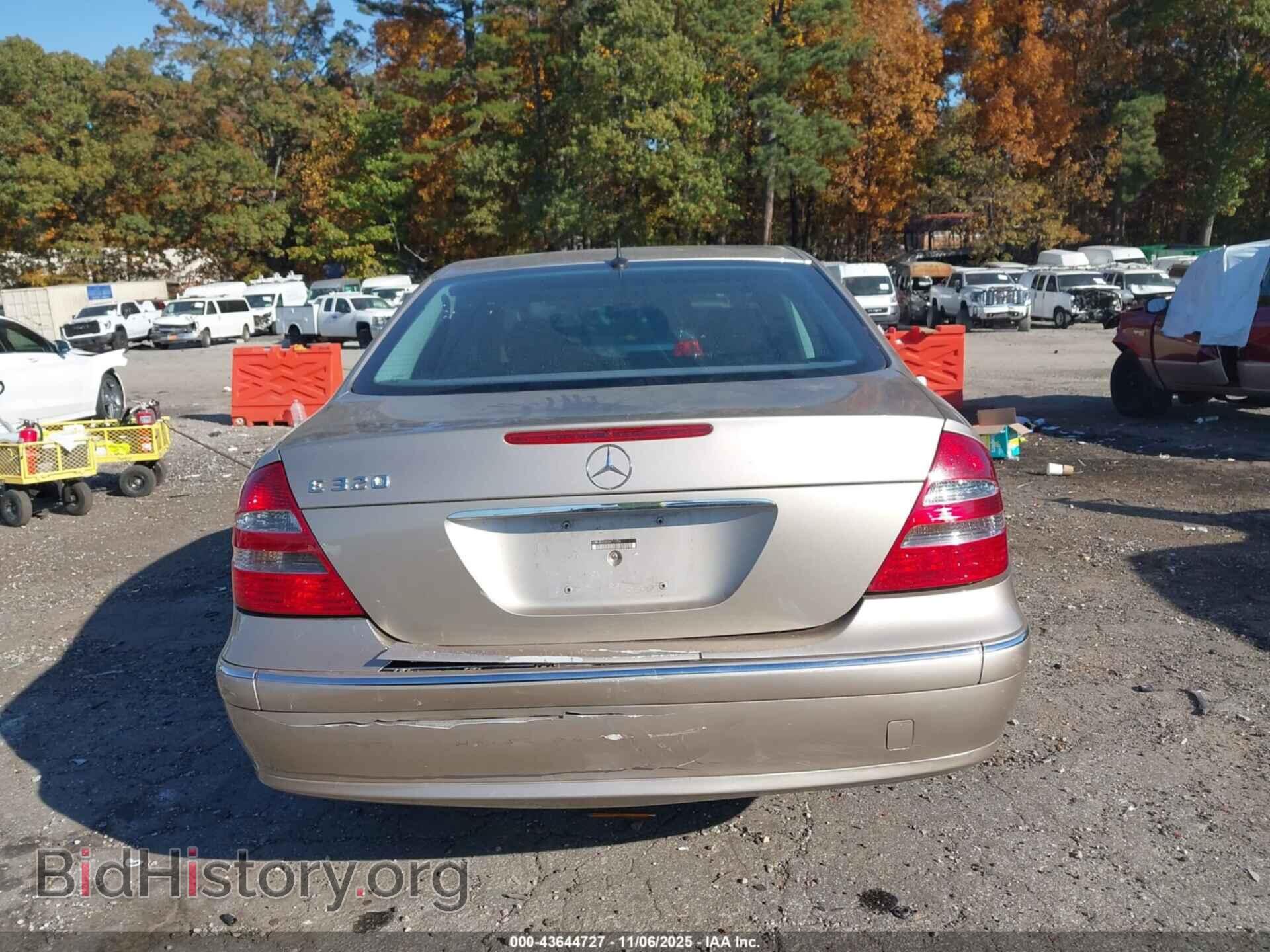 2005 MERCEDES-BENZ E 320 - VIN: WDBUF65J45A711706 - Photo 16