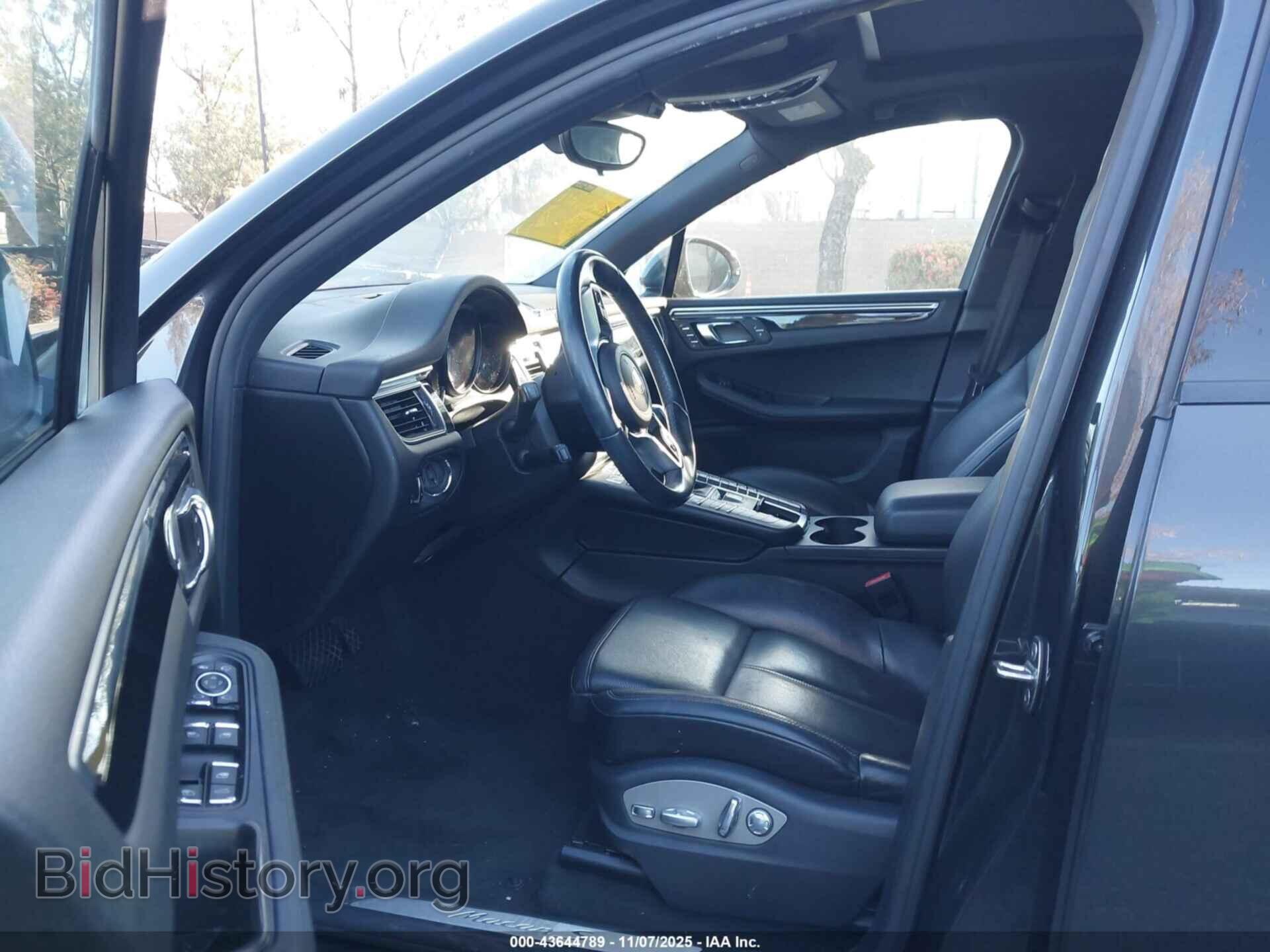 2017 PORSCHE MACAN - VIN: WP1AB2A50HLB13315 - Photo 5