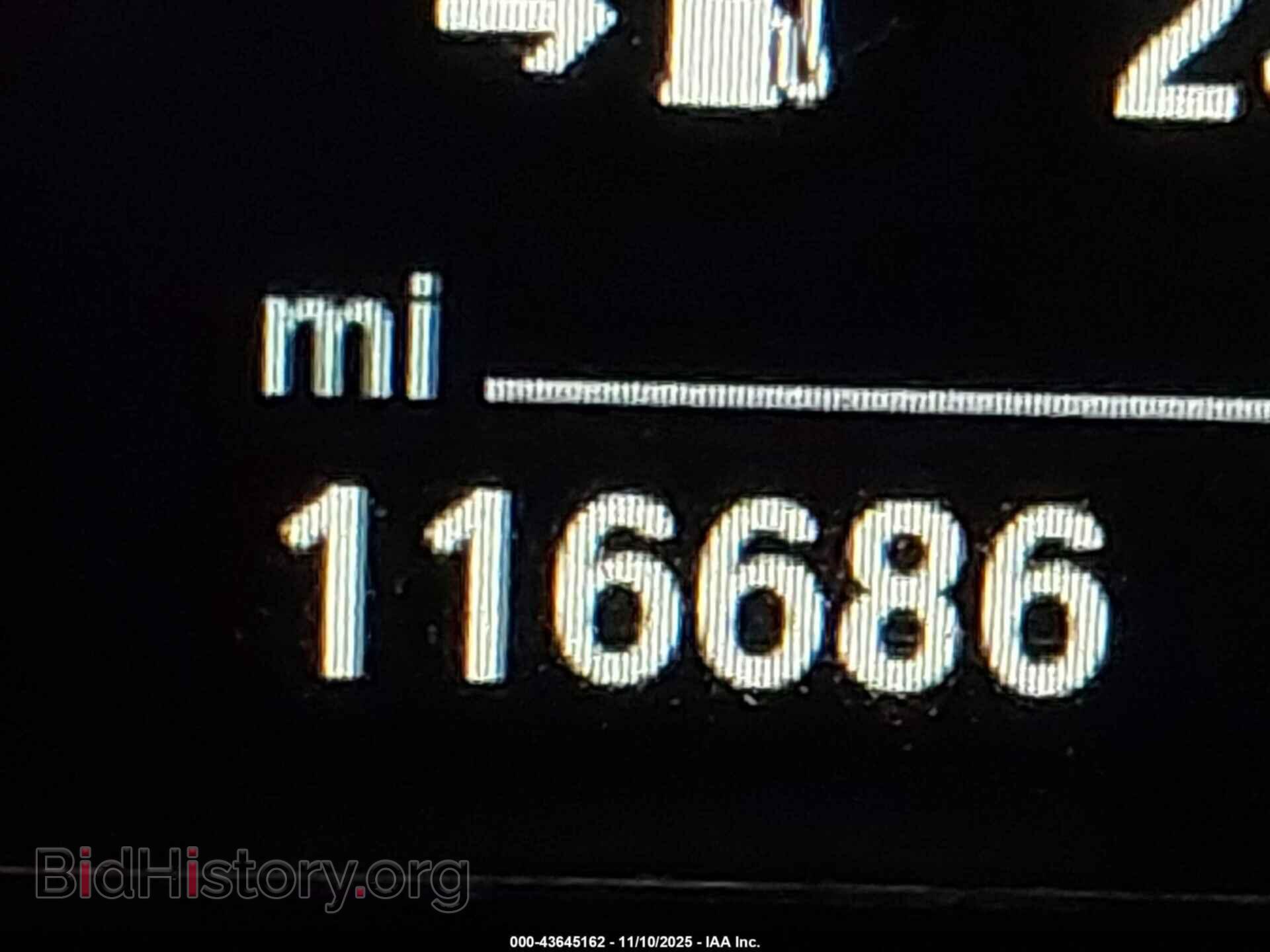 2016 BMW M3 - VIN: WBS8M9C57GP966780 - Фото 7