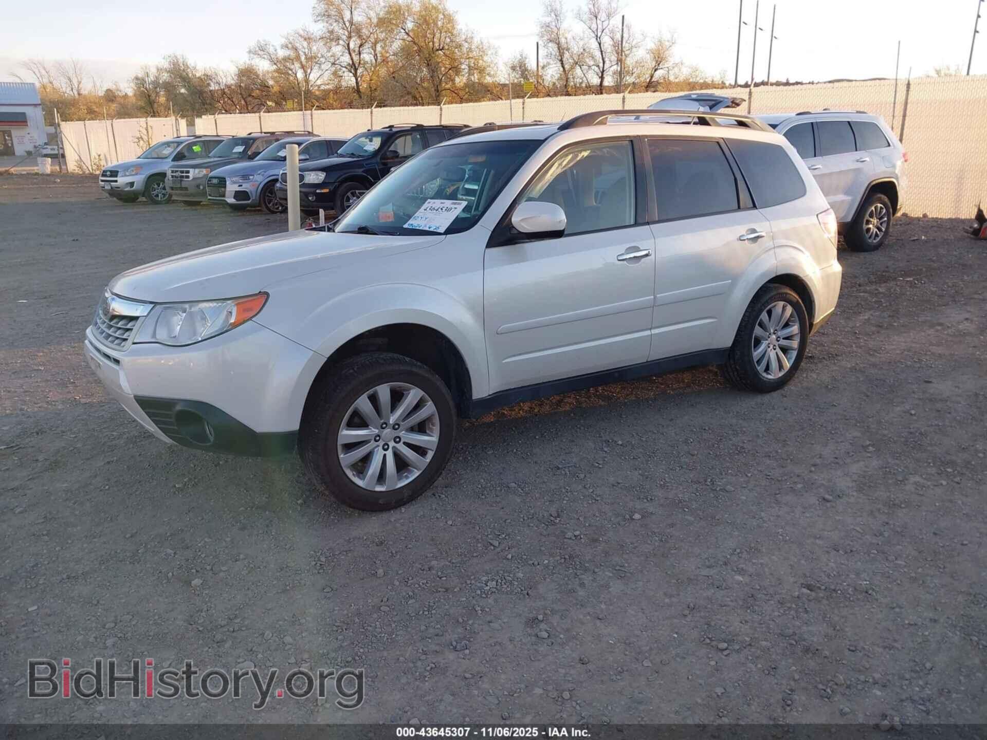 2011 SUBARU FORESTER - VIN: JF2SHAEC2BH762777 - Фото 2